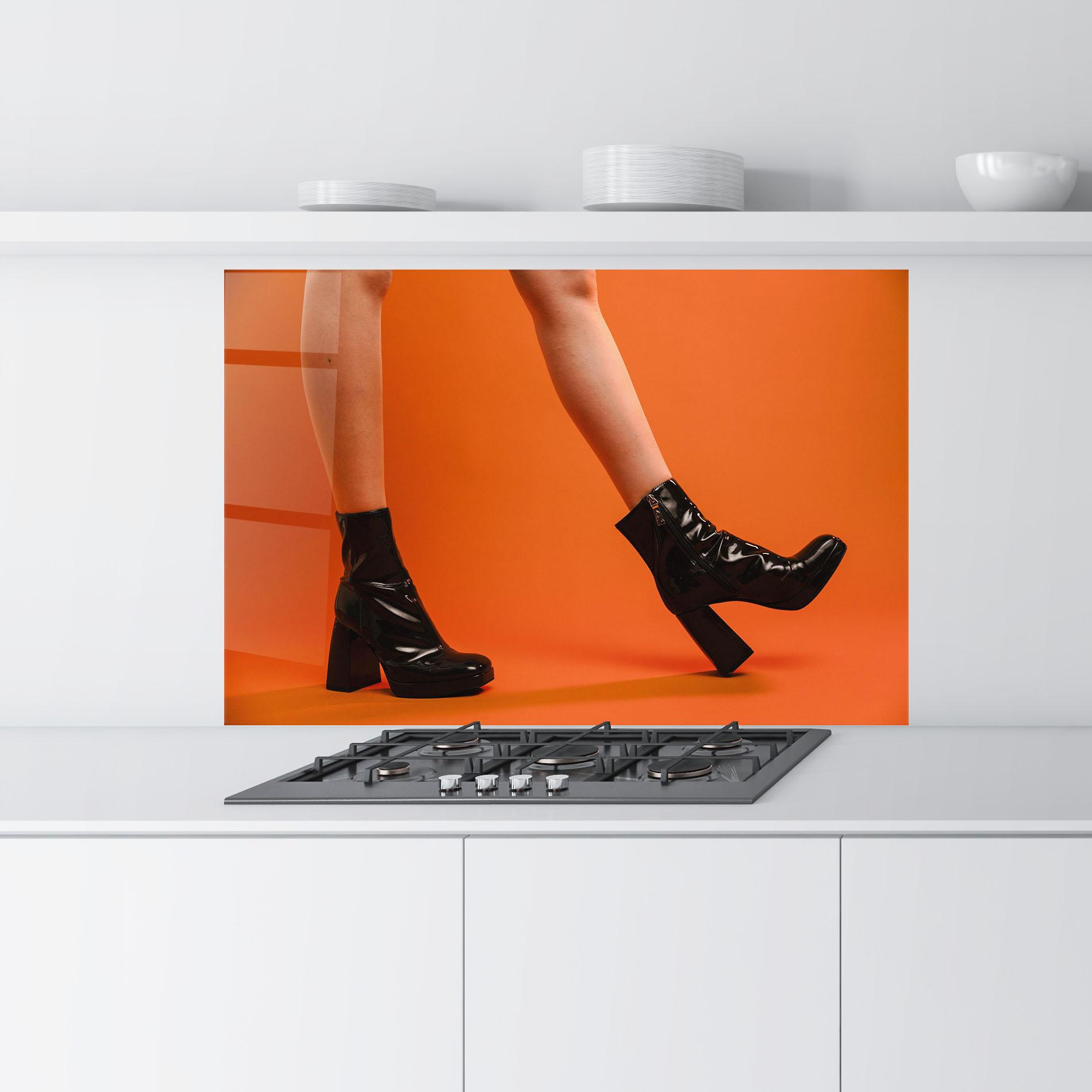Konyhai üveg hátfal Black Boots On Orange mockup 9