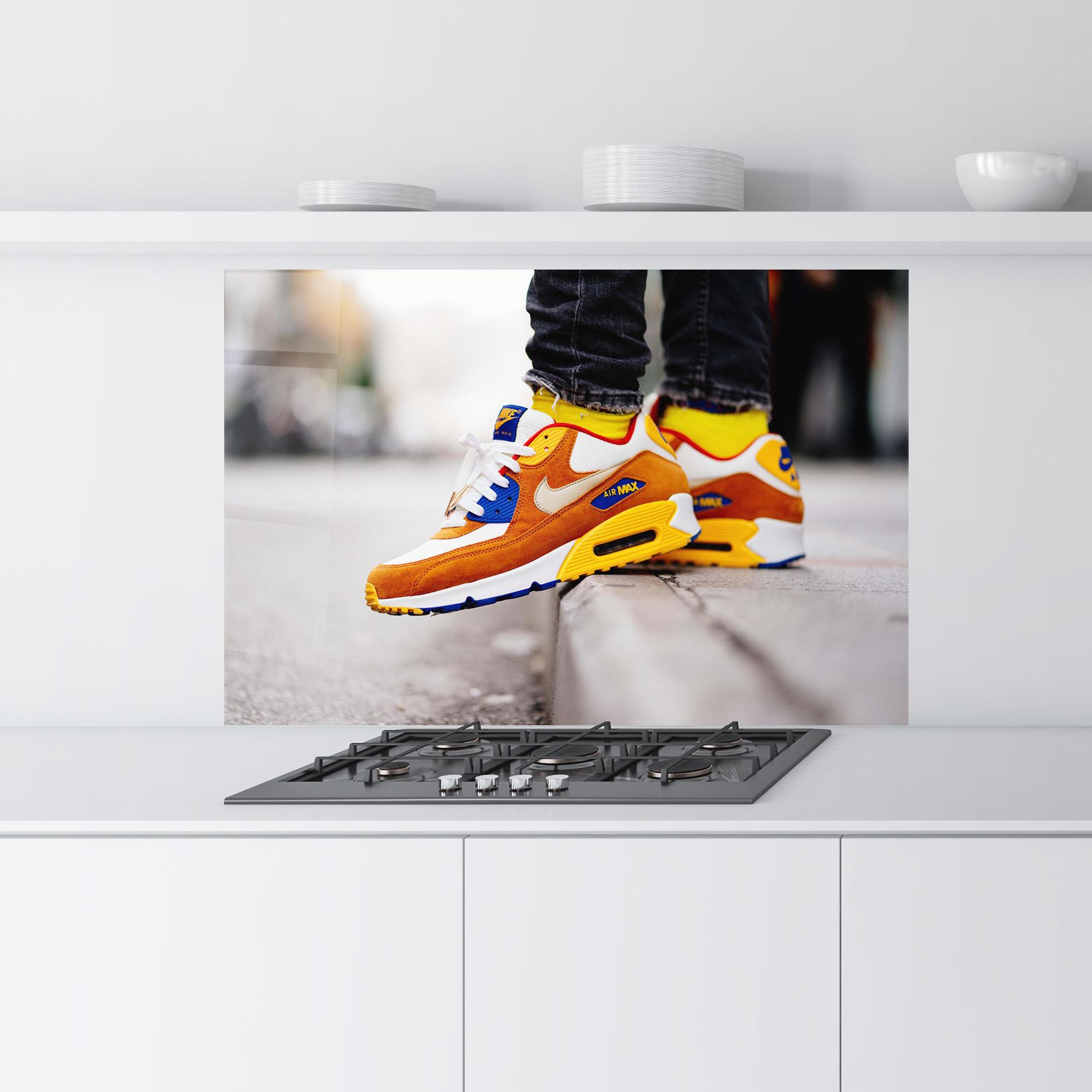 Konyhai üveg hátfal Nike Air Max Shoes mockup 9