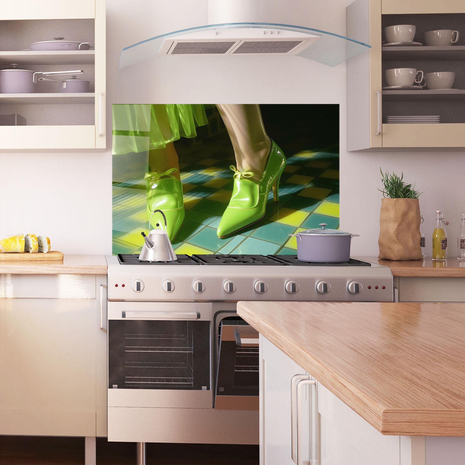 Konyhai üveg hátfal Green Elegant Shoes mockup 1