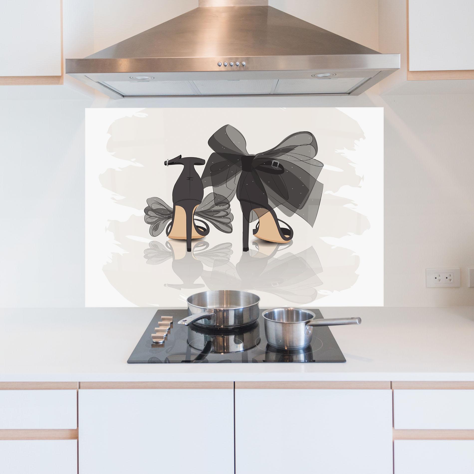 Konyhai üveg hátfal Black Bow Heels mockup 5
