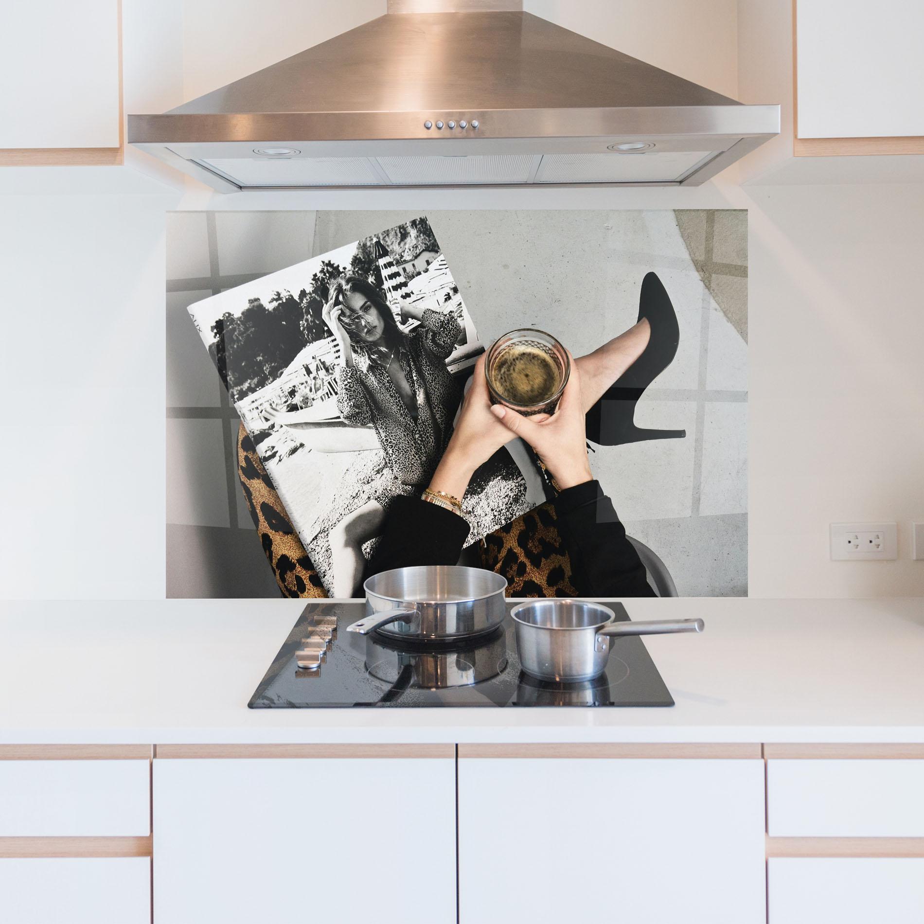 Konyhai üveg hátfal Black Shoes Holding Coffee mockup 5