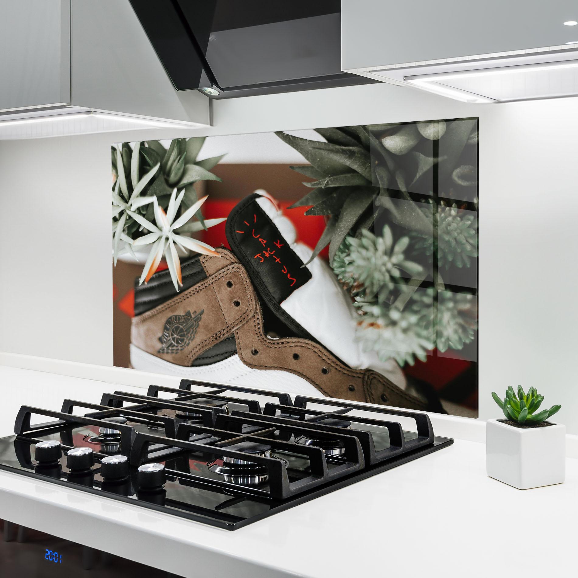 Konyhai üveg hátfal Brown Air Jordan mockup 6