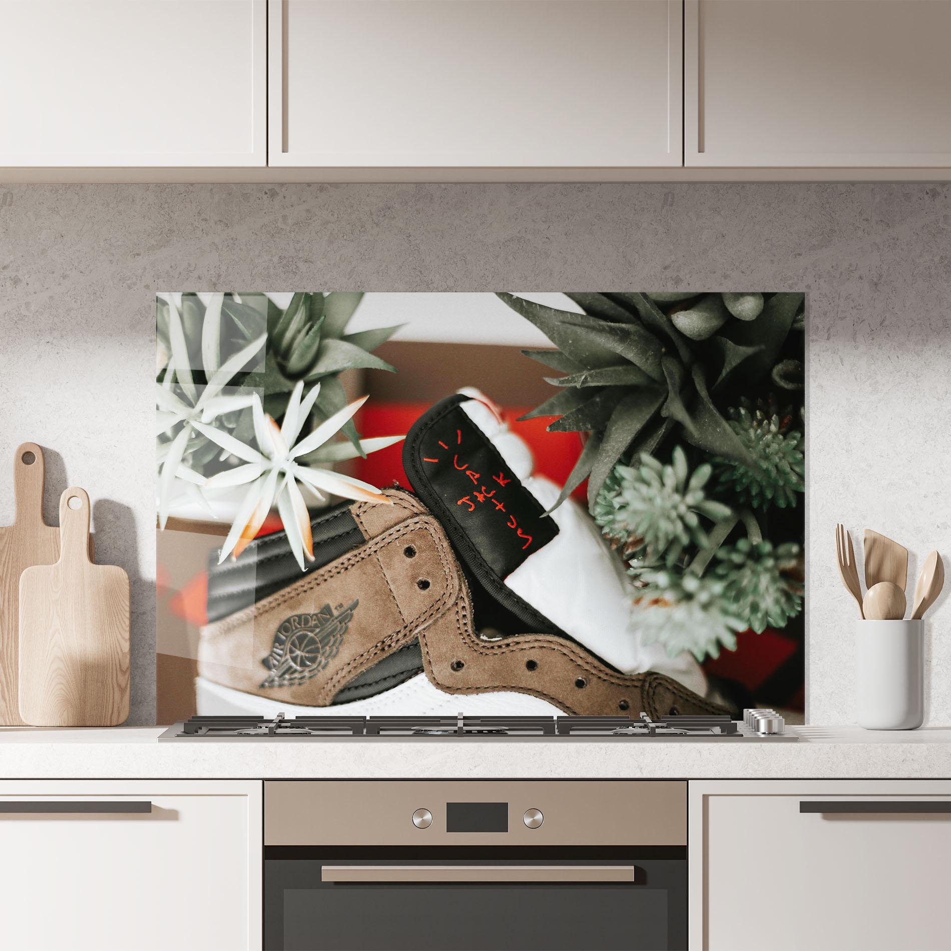 Konyhai üveg hátfal Brown Air Jordan mockup 7