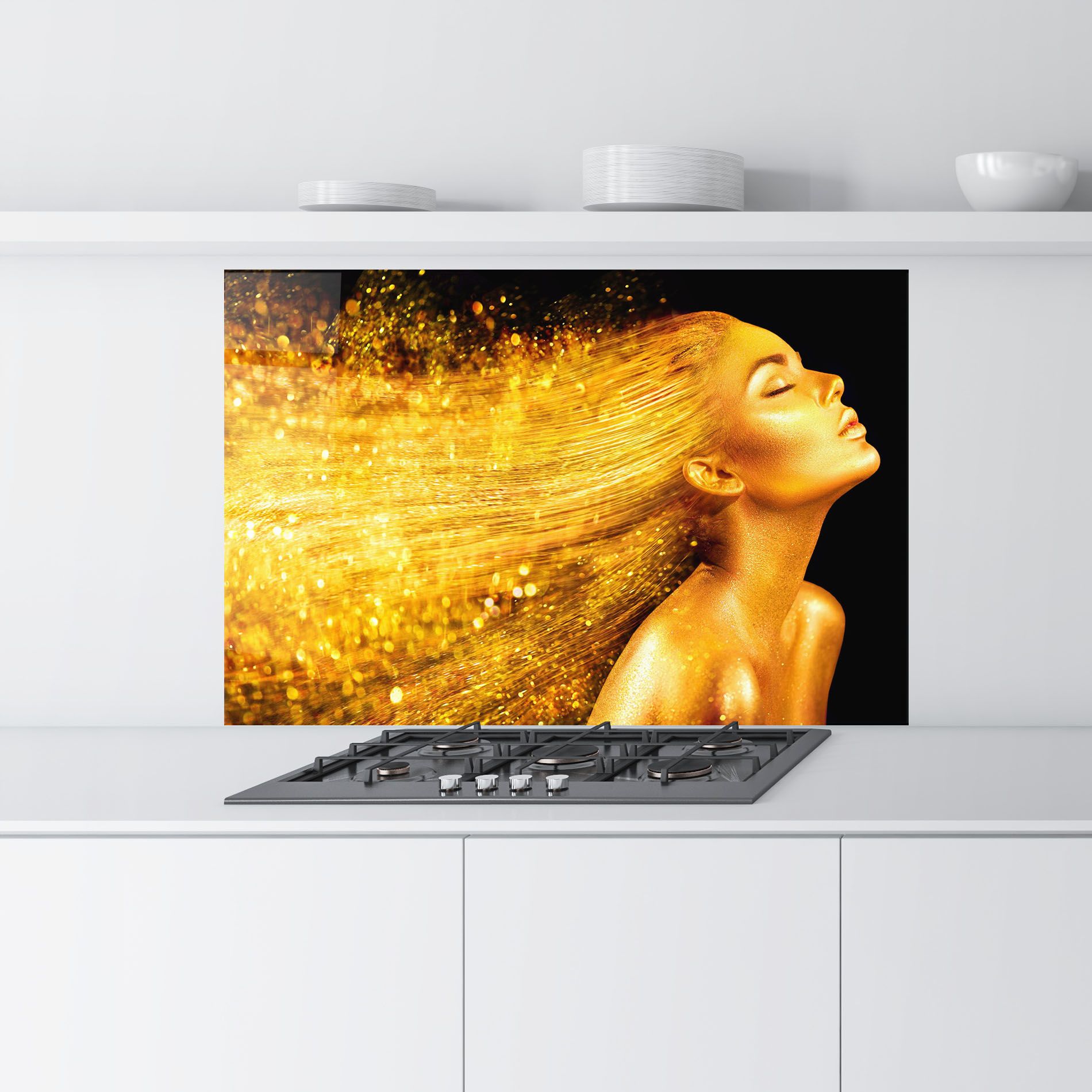 Golden Girl mockup 9