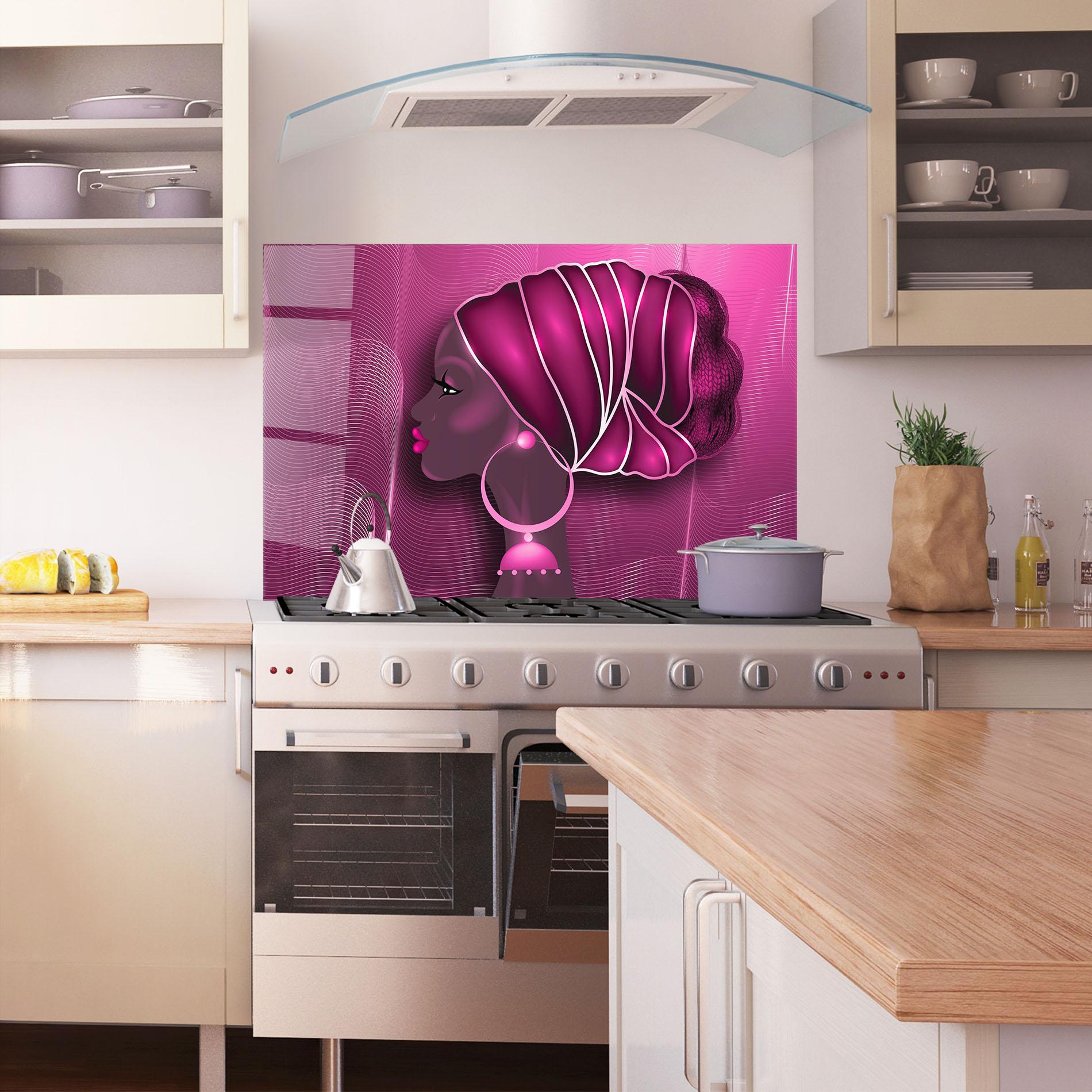 Konyhai üveg hátfal African Pink Woman mockup 1