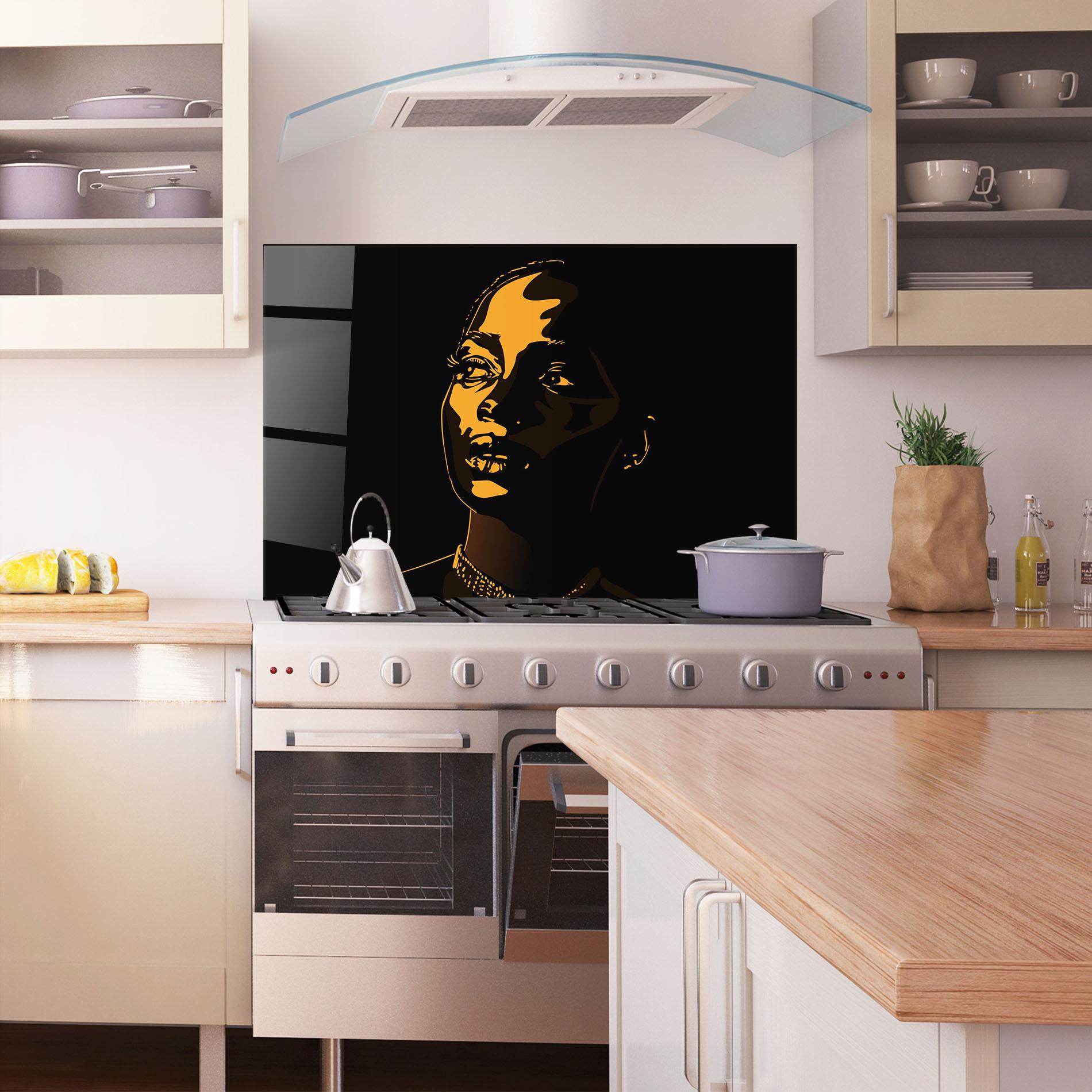 Konyhai üveg hátfal African Yellow Light mockup 1