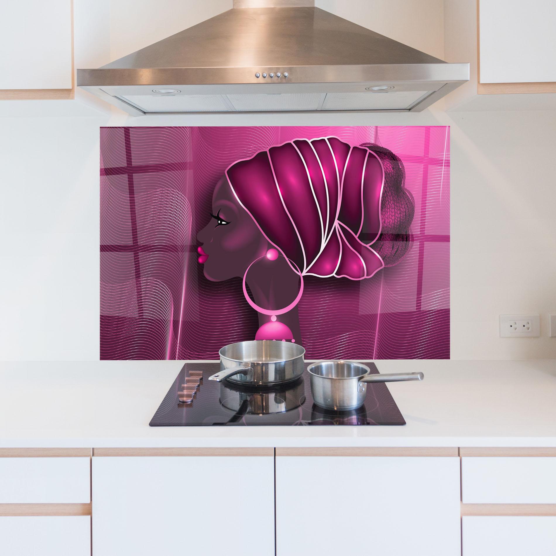 Konyhai üveg hátfal African Pink Woman mockup 5