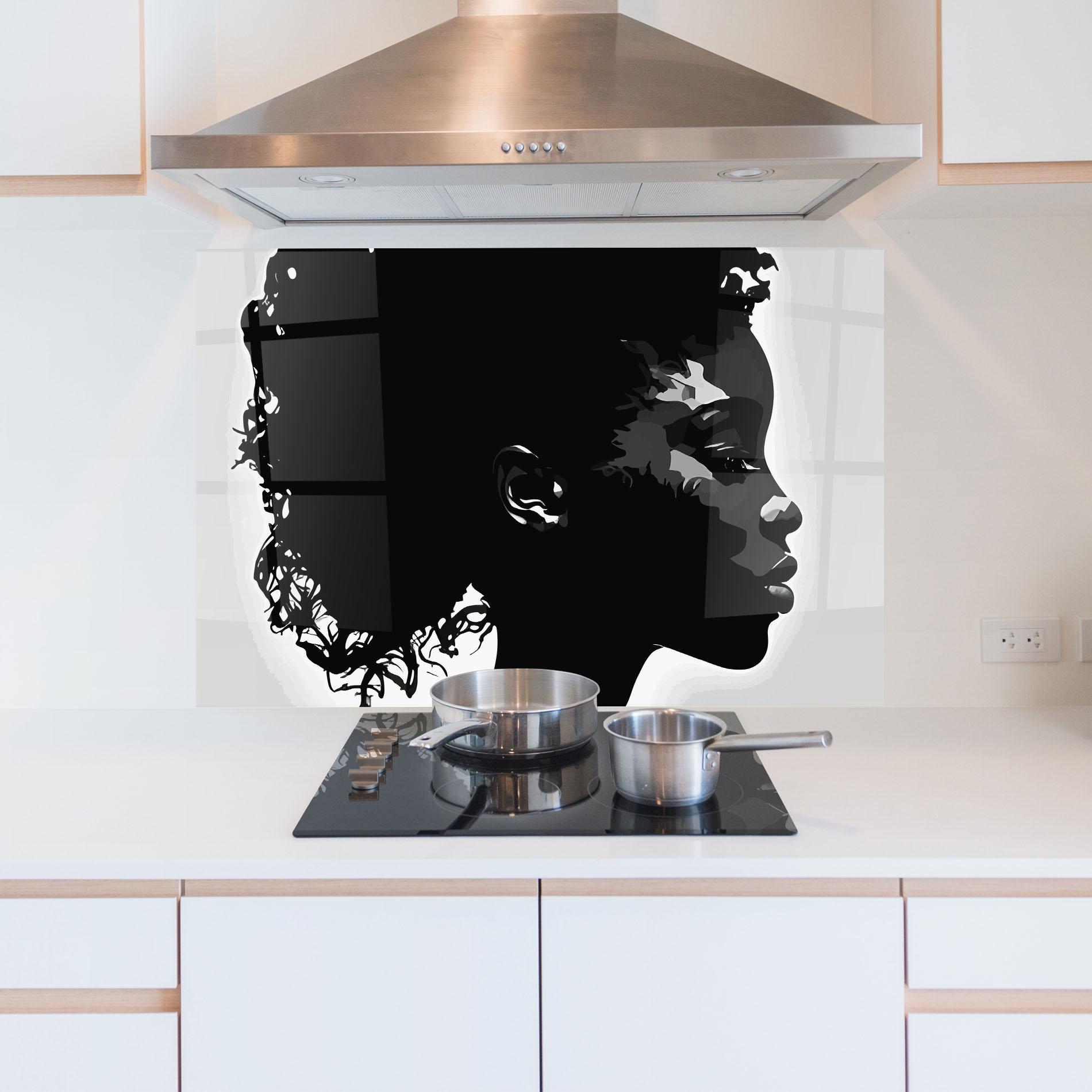 Konyhai üveg hátfal Black African Woman mockup 5