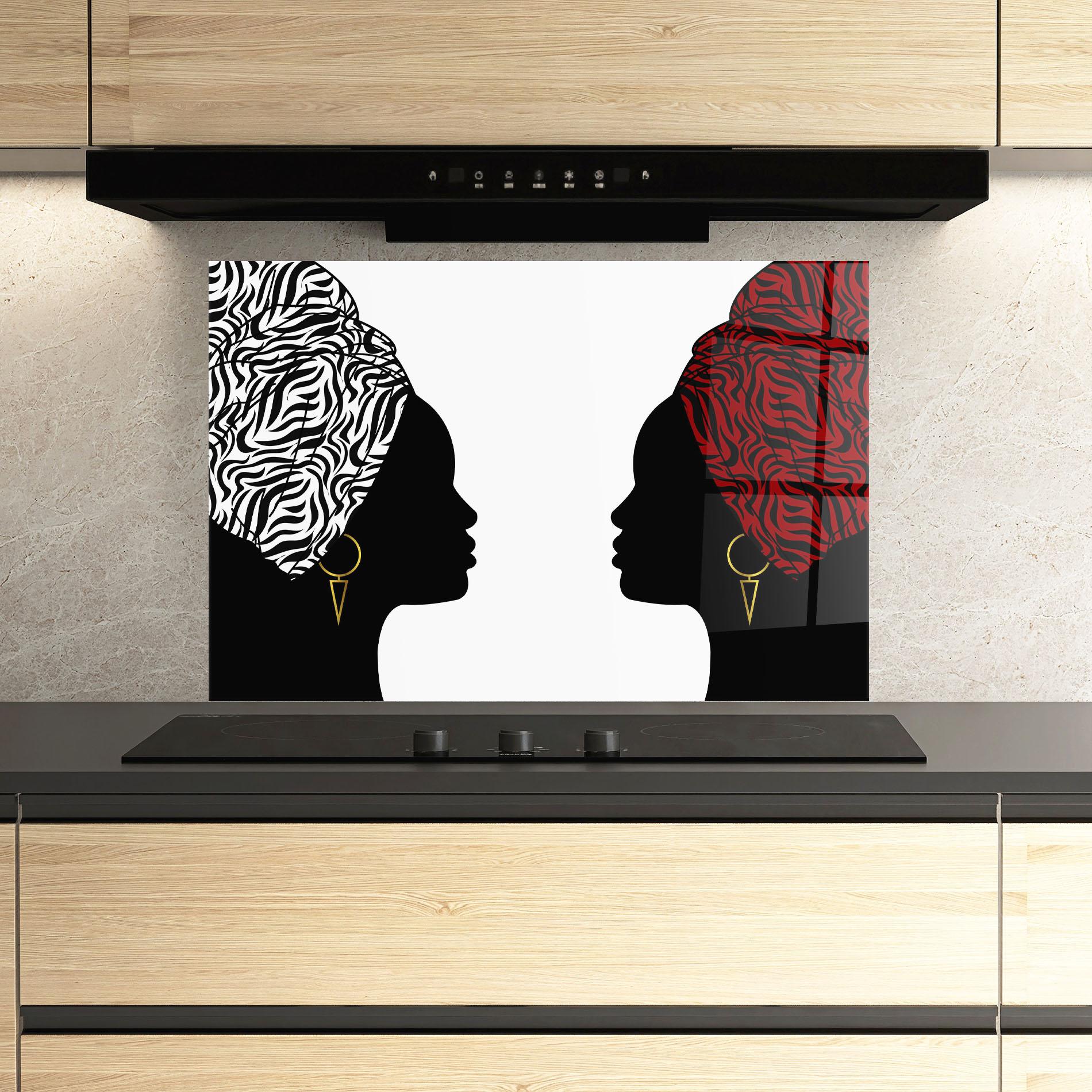 Konyhai üveg hátfal African Woman Talk mockup 3