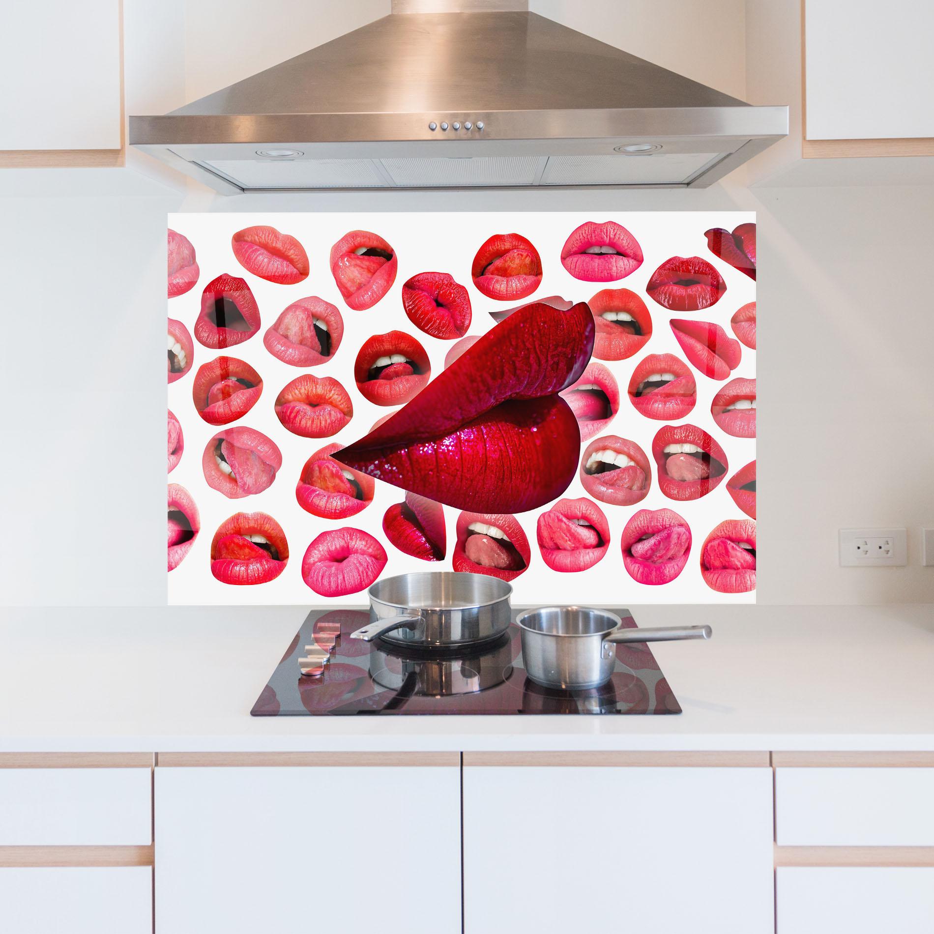 Konyhai üveg hátfal Red Lip Female mockup 5