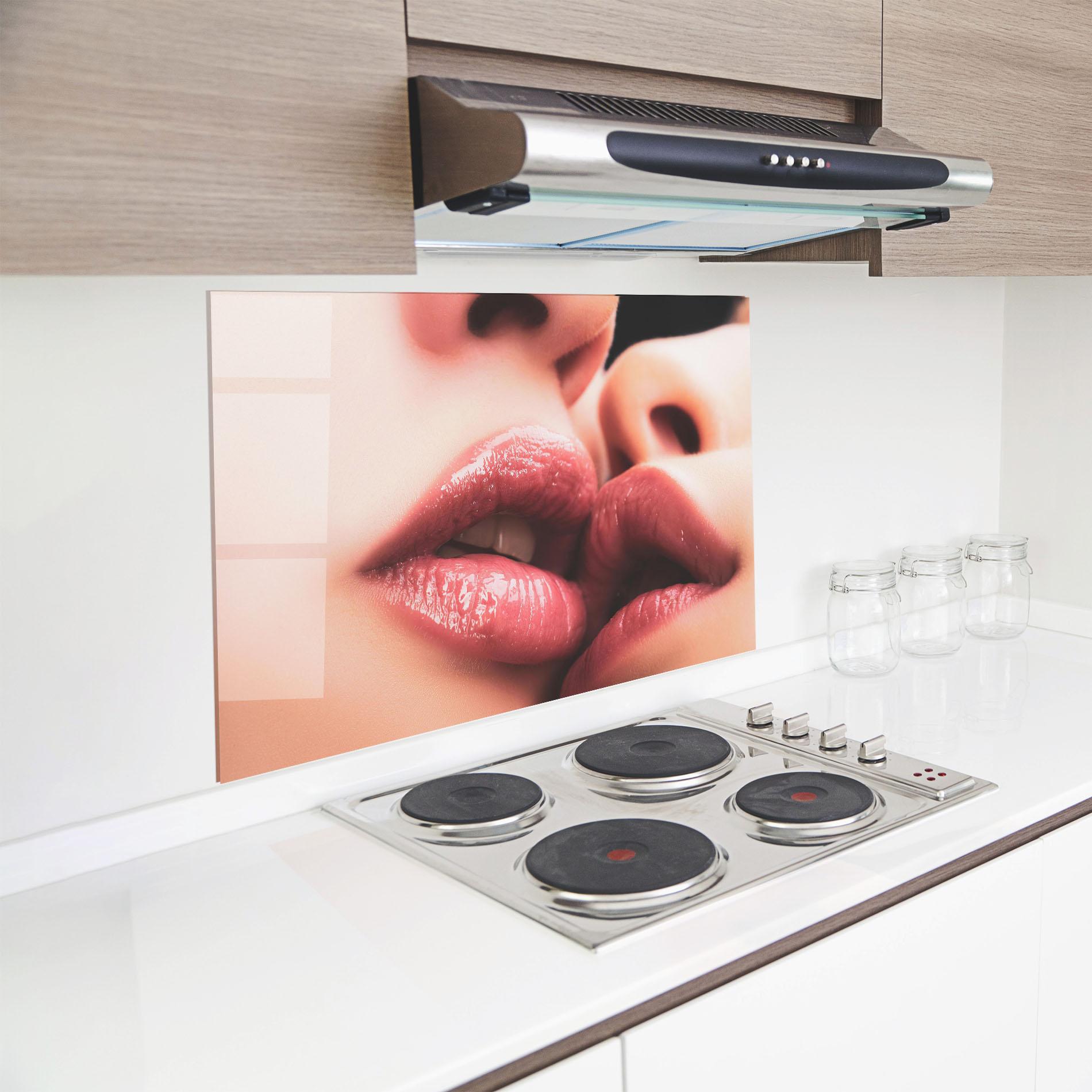 Konyhai üveg hátfal Beautiful Lips mockup 8