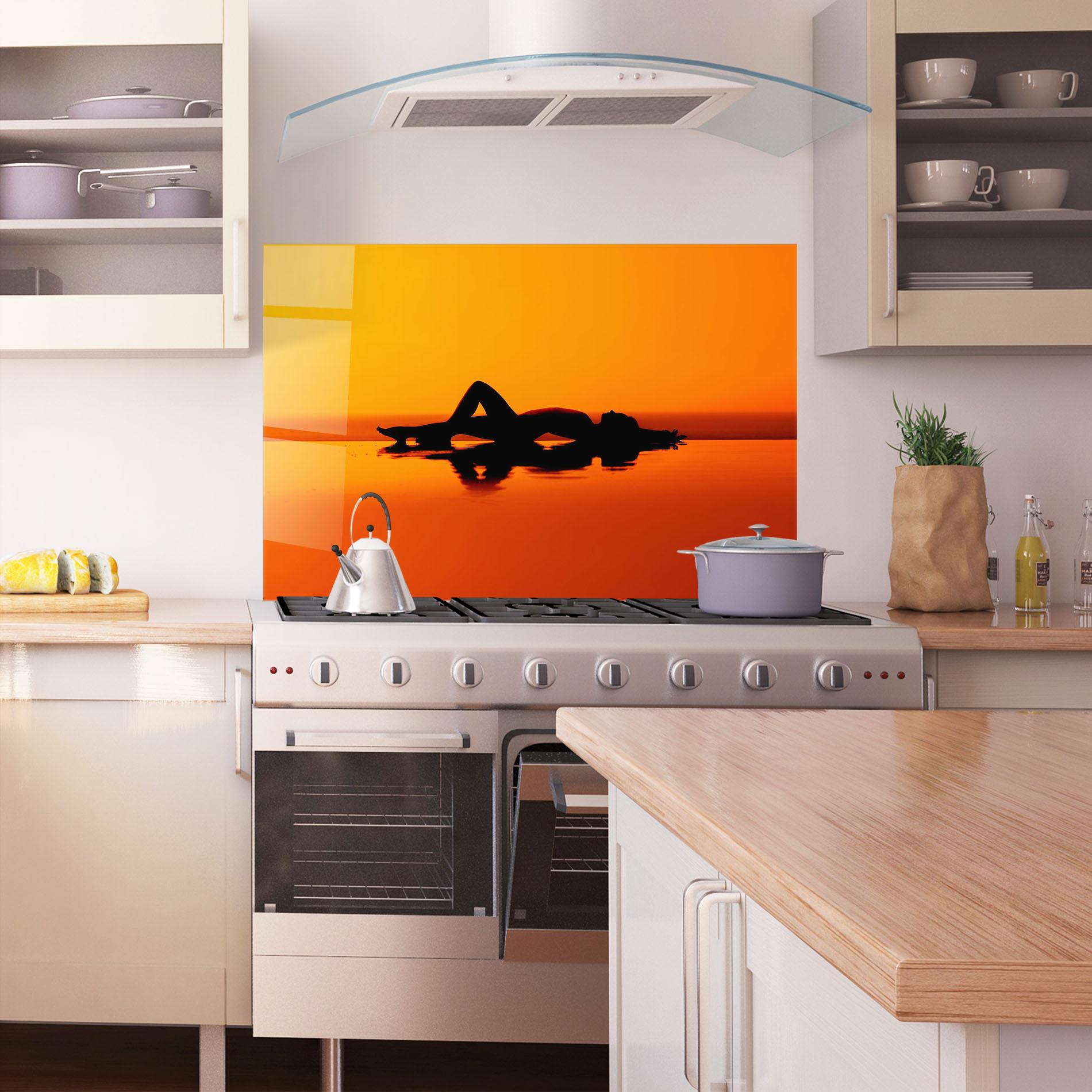 Konyhai üveg hátfal Pool Sunset mockup 1