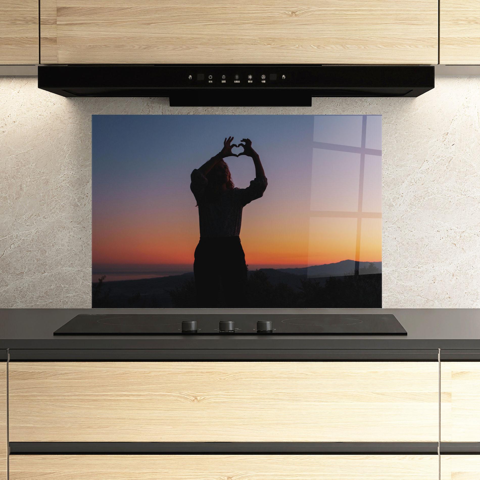 Konyhai üveg hátfal Sunset Heart Symbol mockup 3