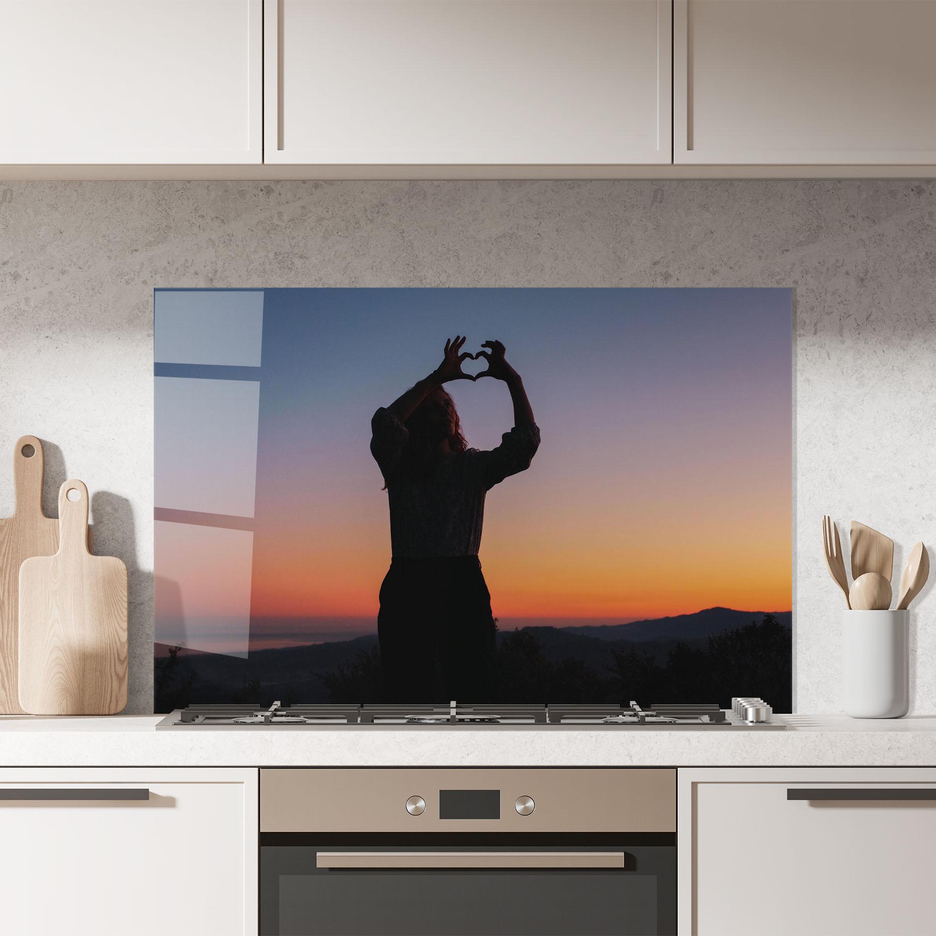 Konyhai üveg hátfal Sunset Heart Symbol mockup 7