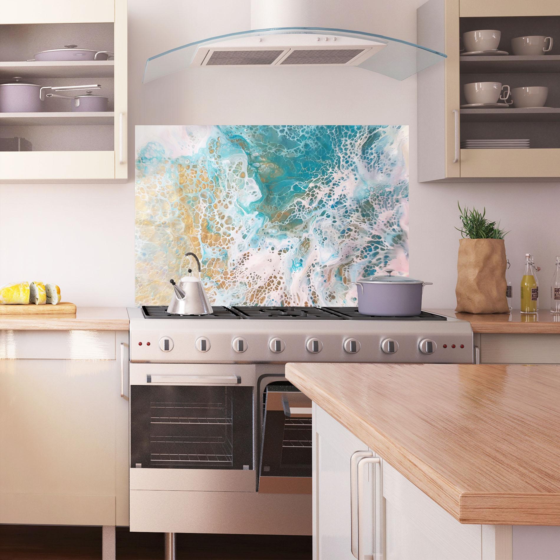 Konyhai üveg hátfal Ocean Gold Blue mockup 1