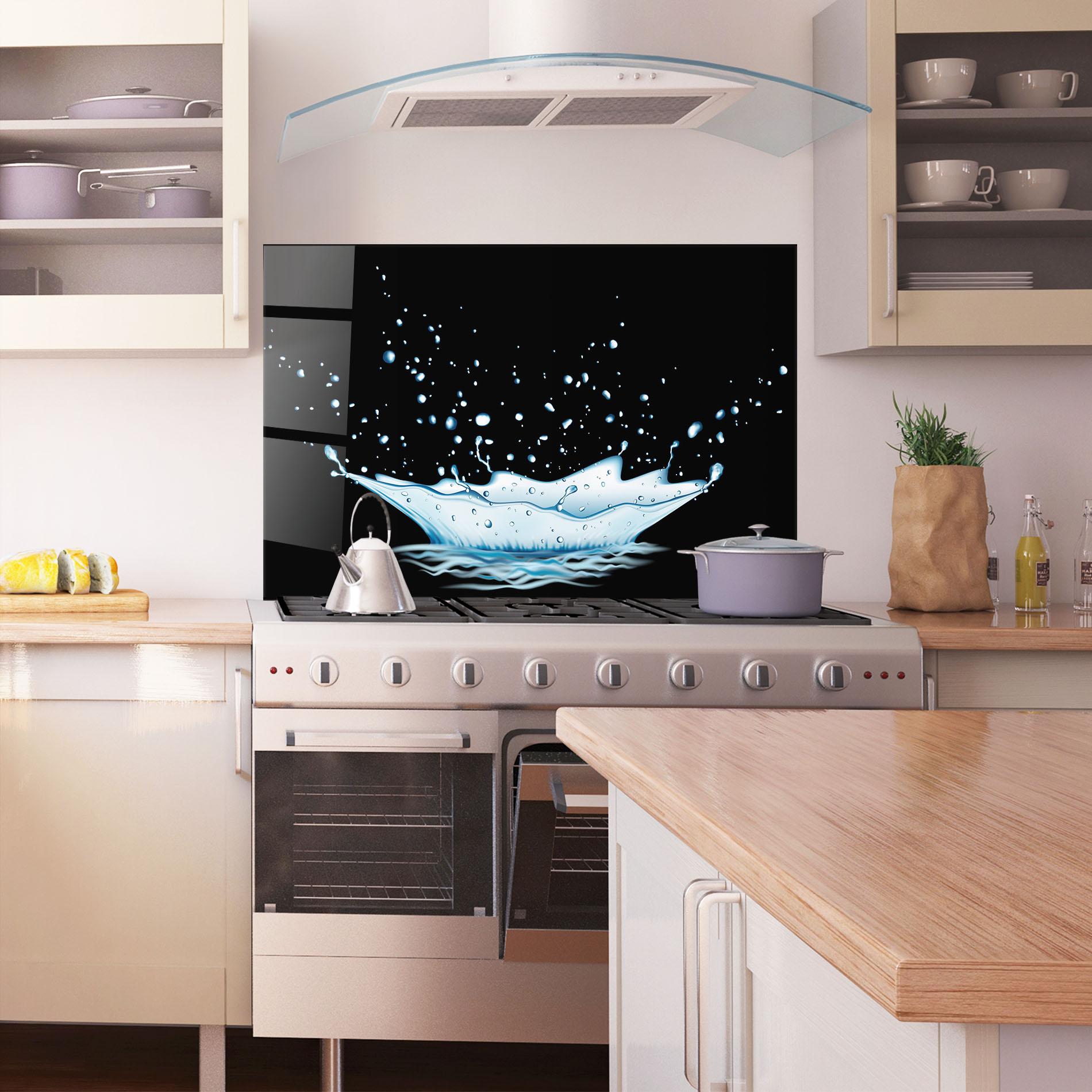 Konyhai üveg hátfal Water Splash On Black mockup 1