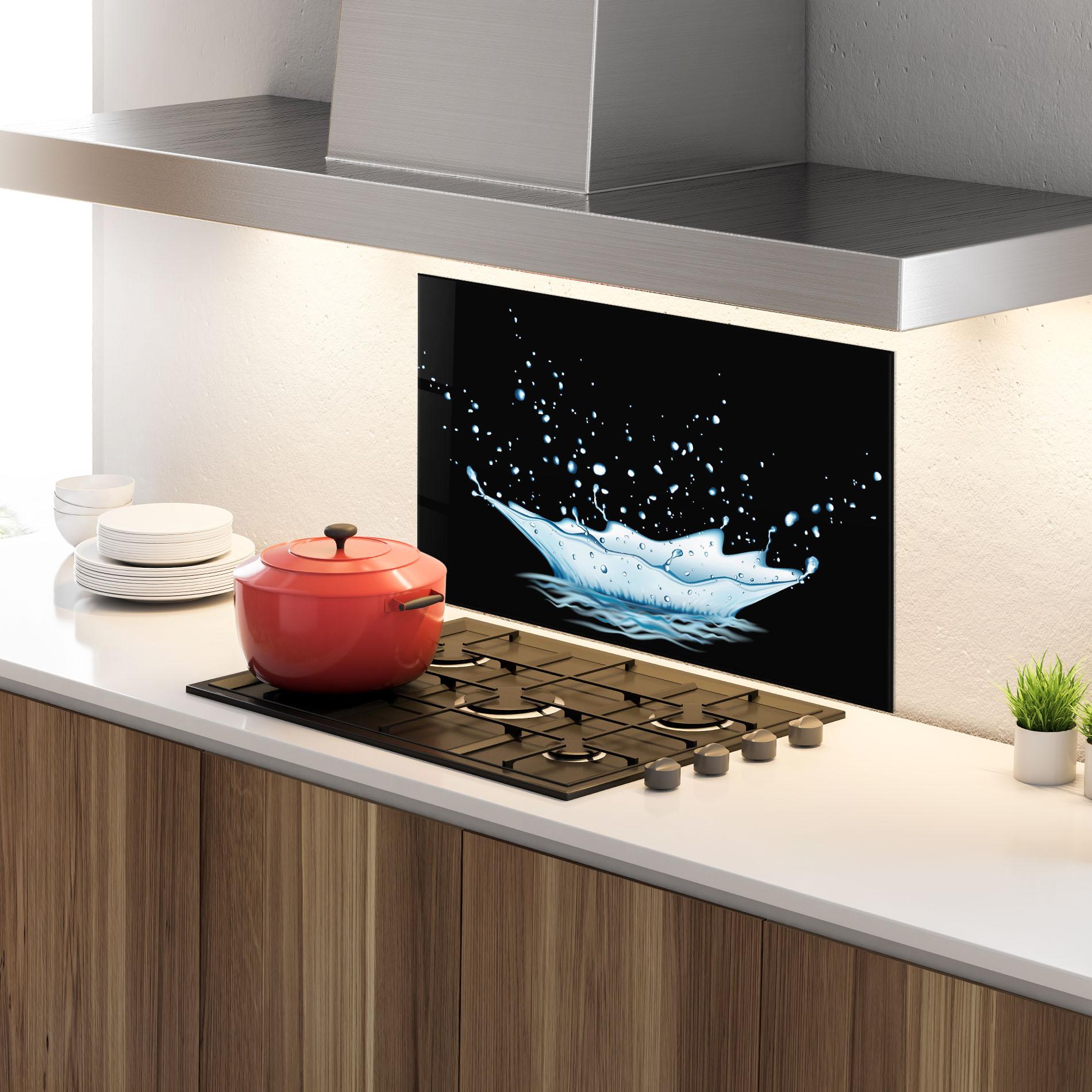 Konyhai üveg hátfal Water Splash On Black mockup 4