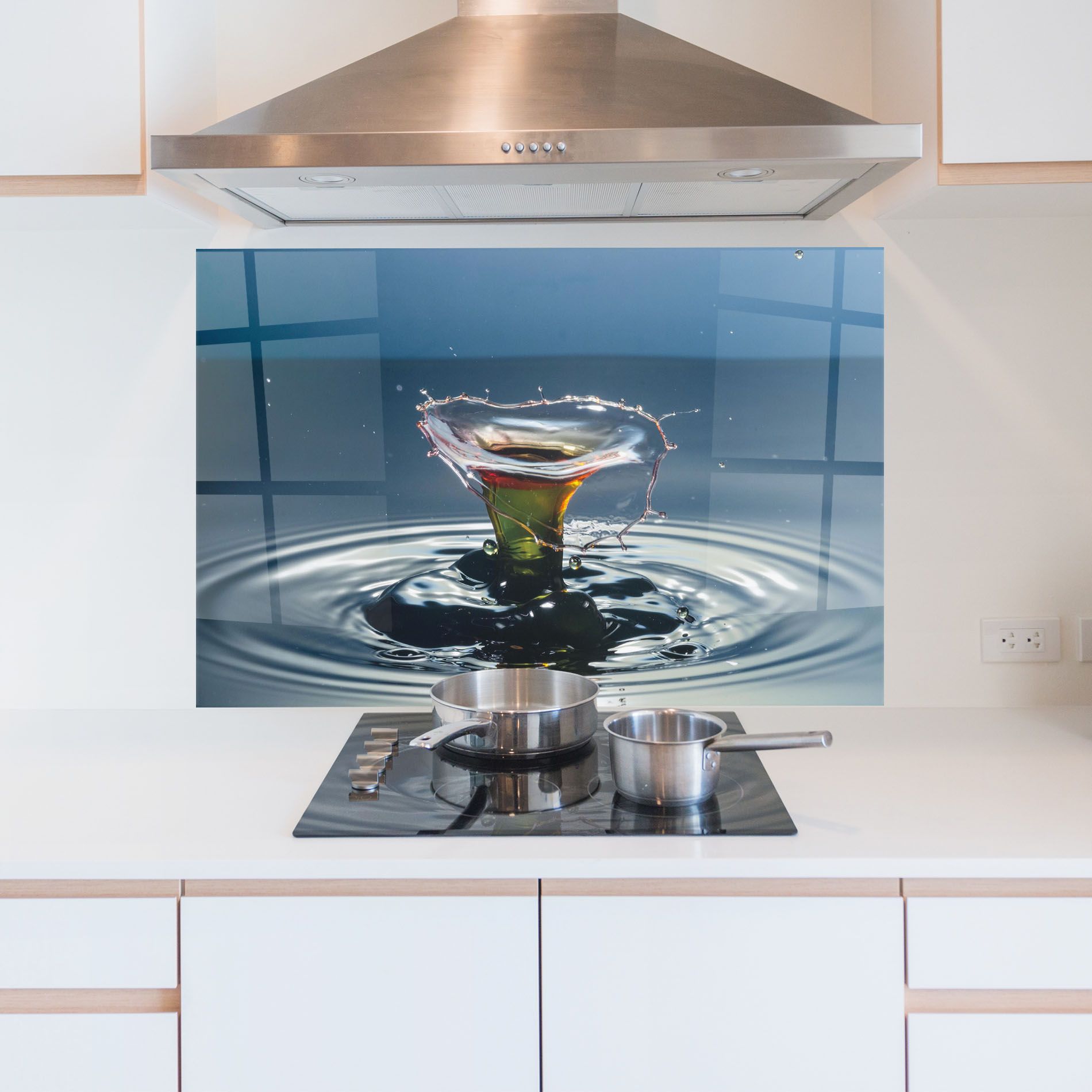 Beautiful Water Splash mockup 5