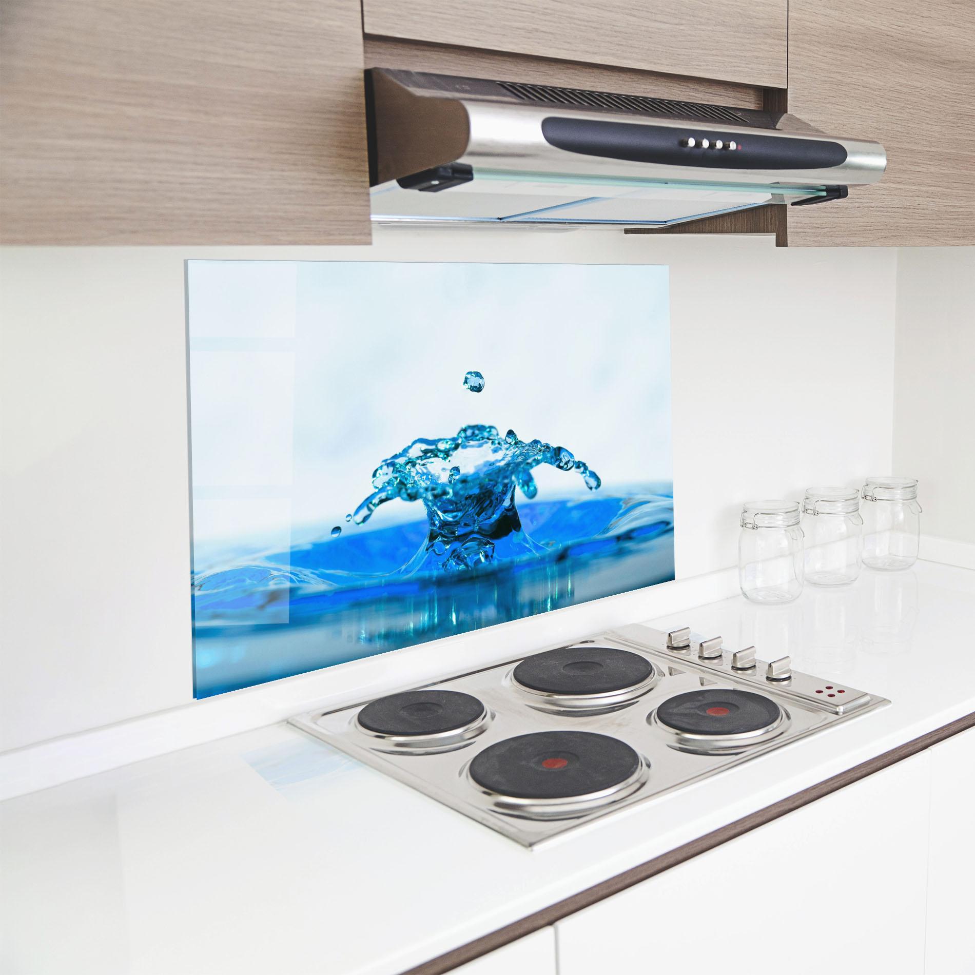 Konyhai üveg hátfal Blue Water Splash mockup 8