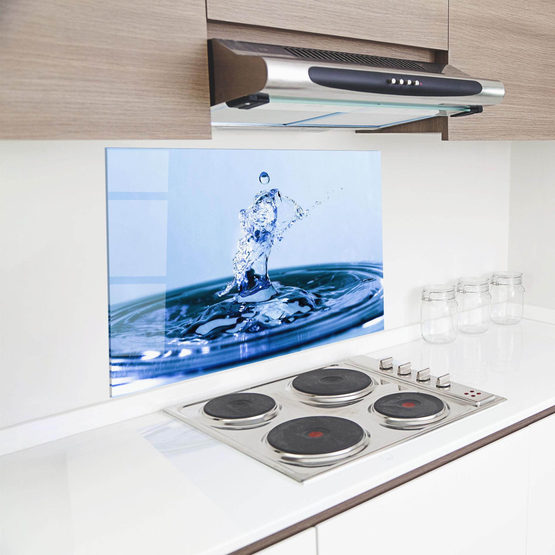 Konyhai üveg hátfal Clear Water Splash mockup 8