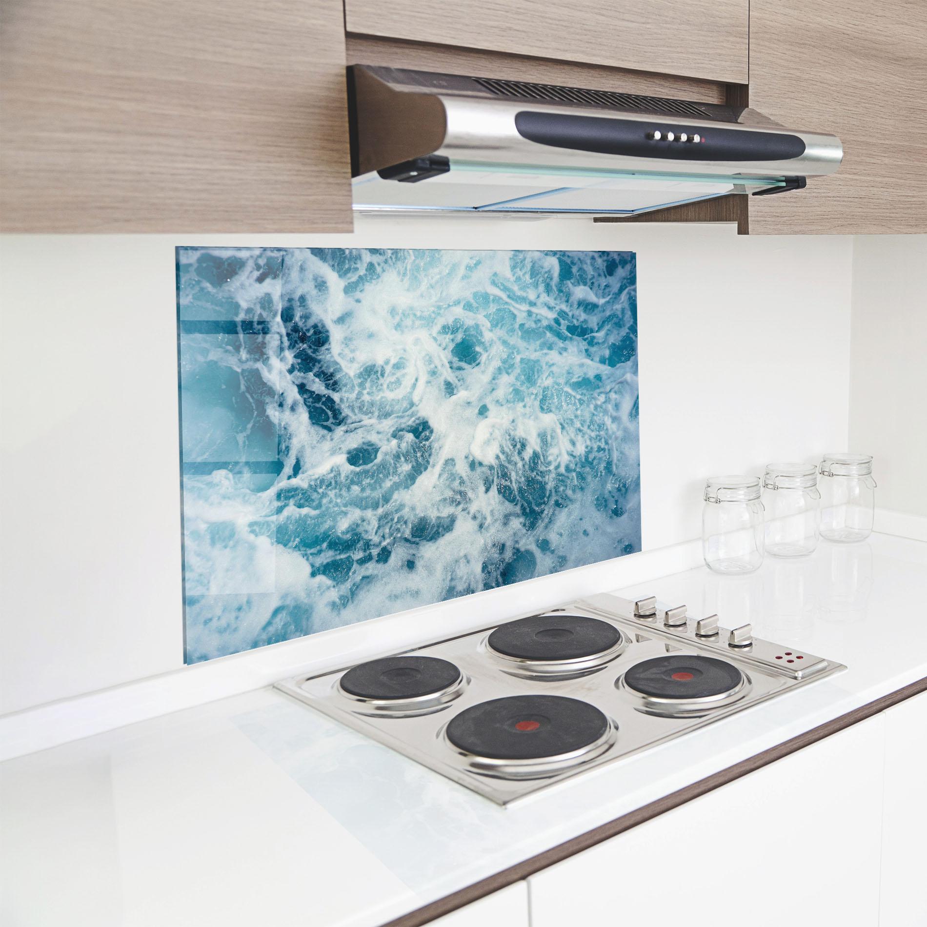 Konyhai üveg hátfal White Water Wave mockup 8