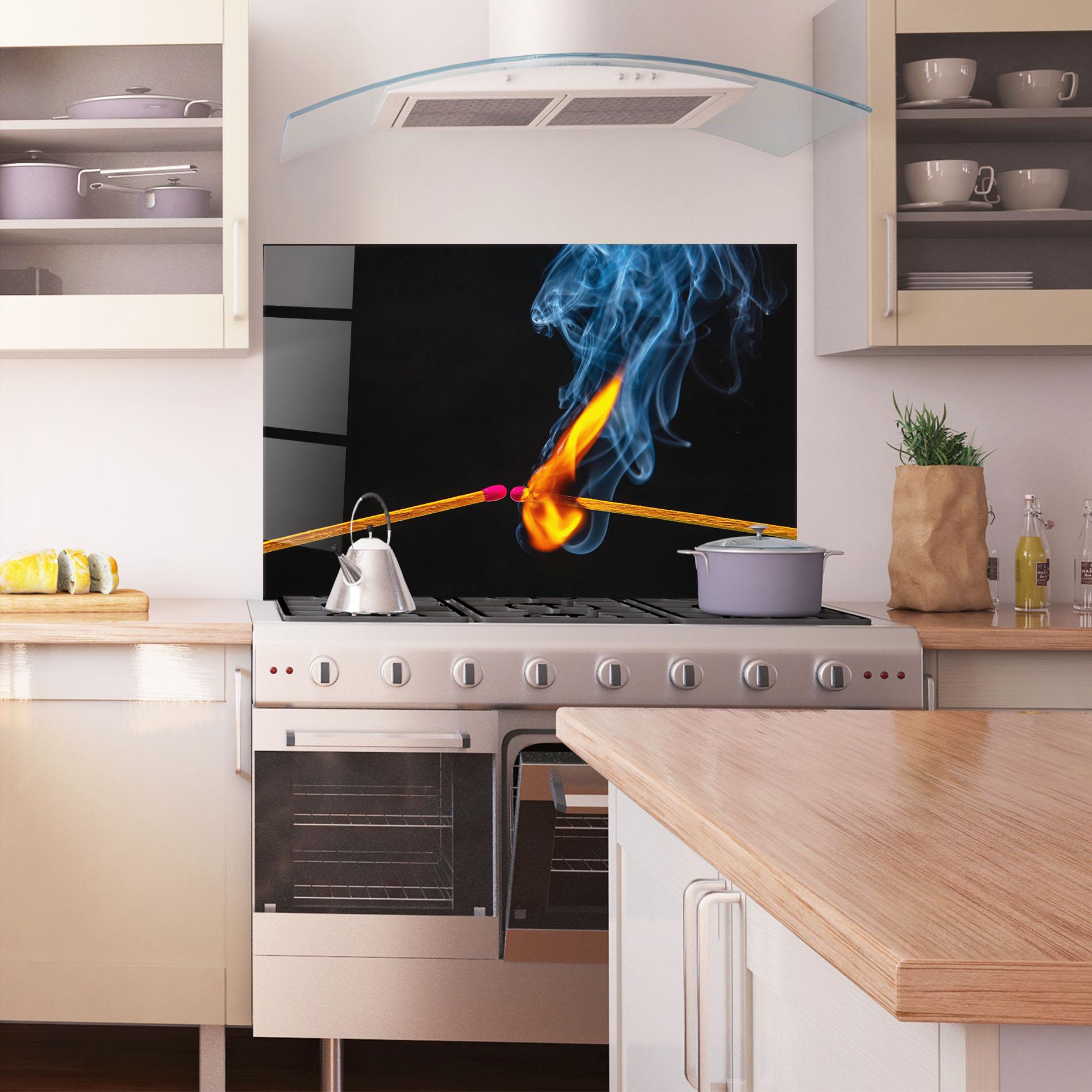 Konyhai üveg hátfal Burning Smoking Match mockup 1