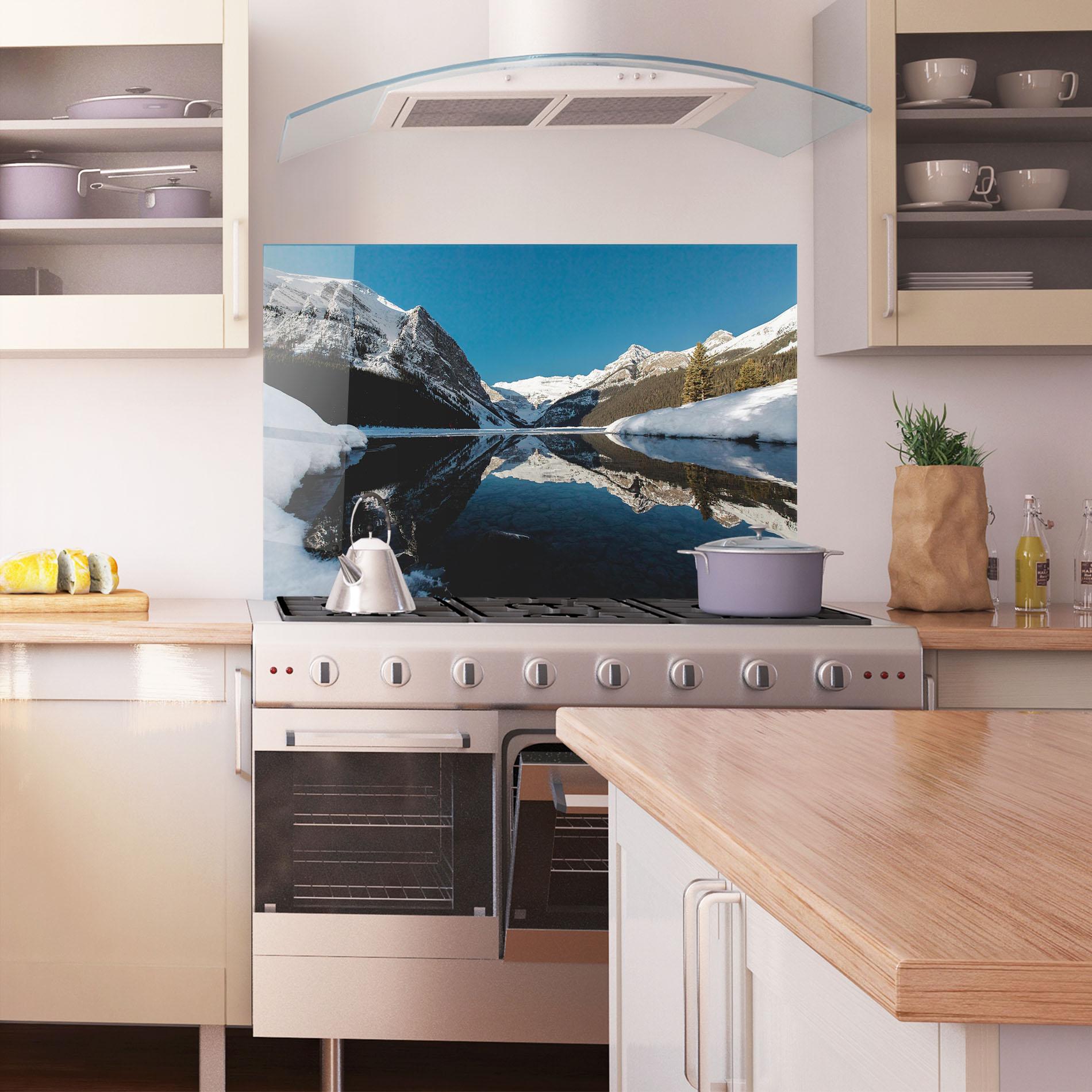 Konyhai üveg hátfal Snow Pretty View mockup 1