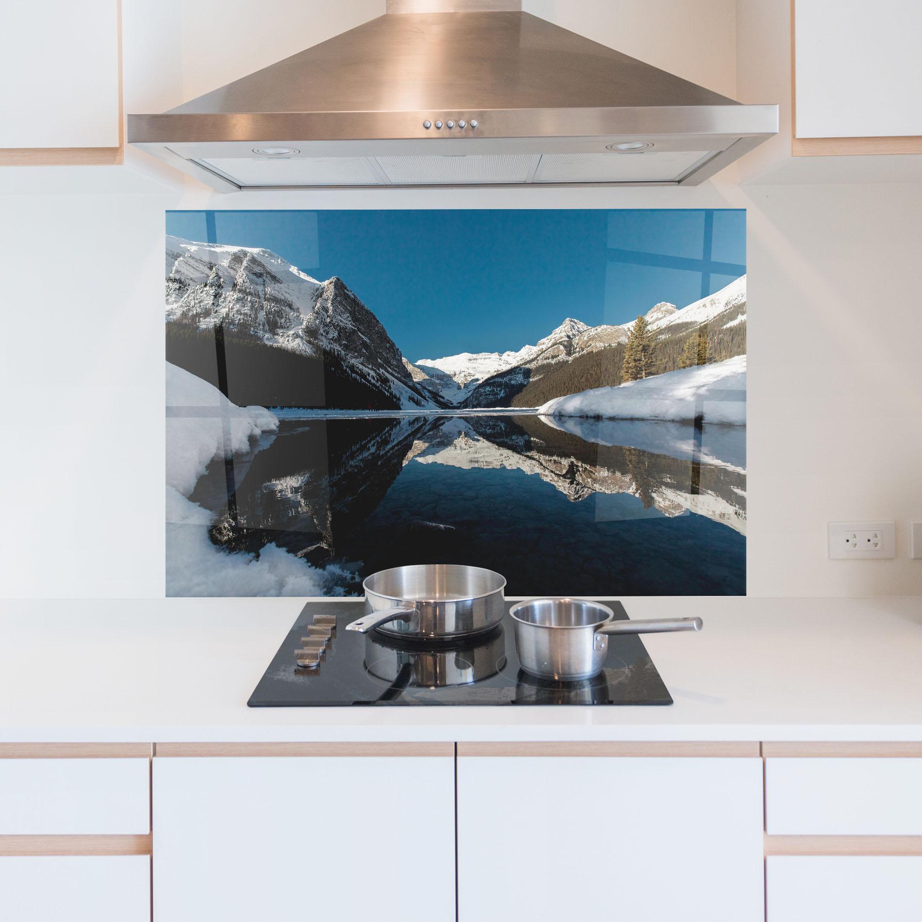 Konyhai üveg hátfal Snow Pretty View mockup 5