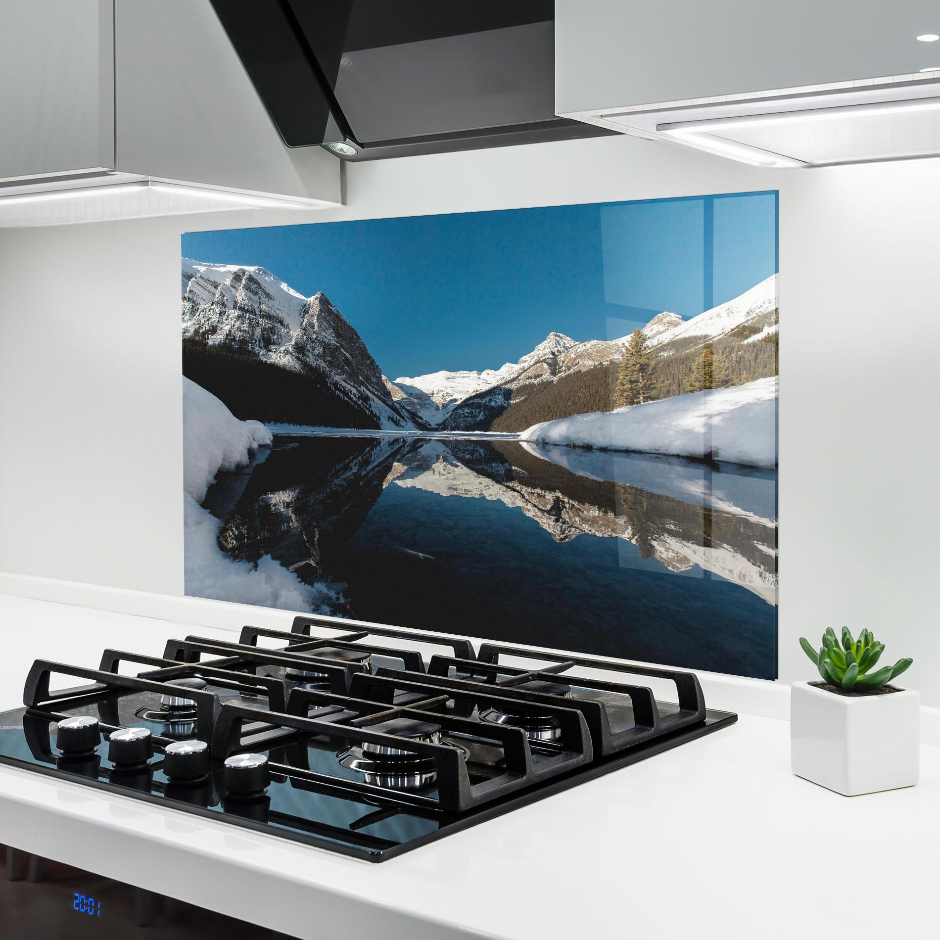 Konyhai üveg hátfal Snow Pretty View mockup 6