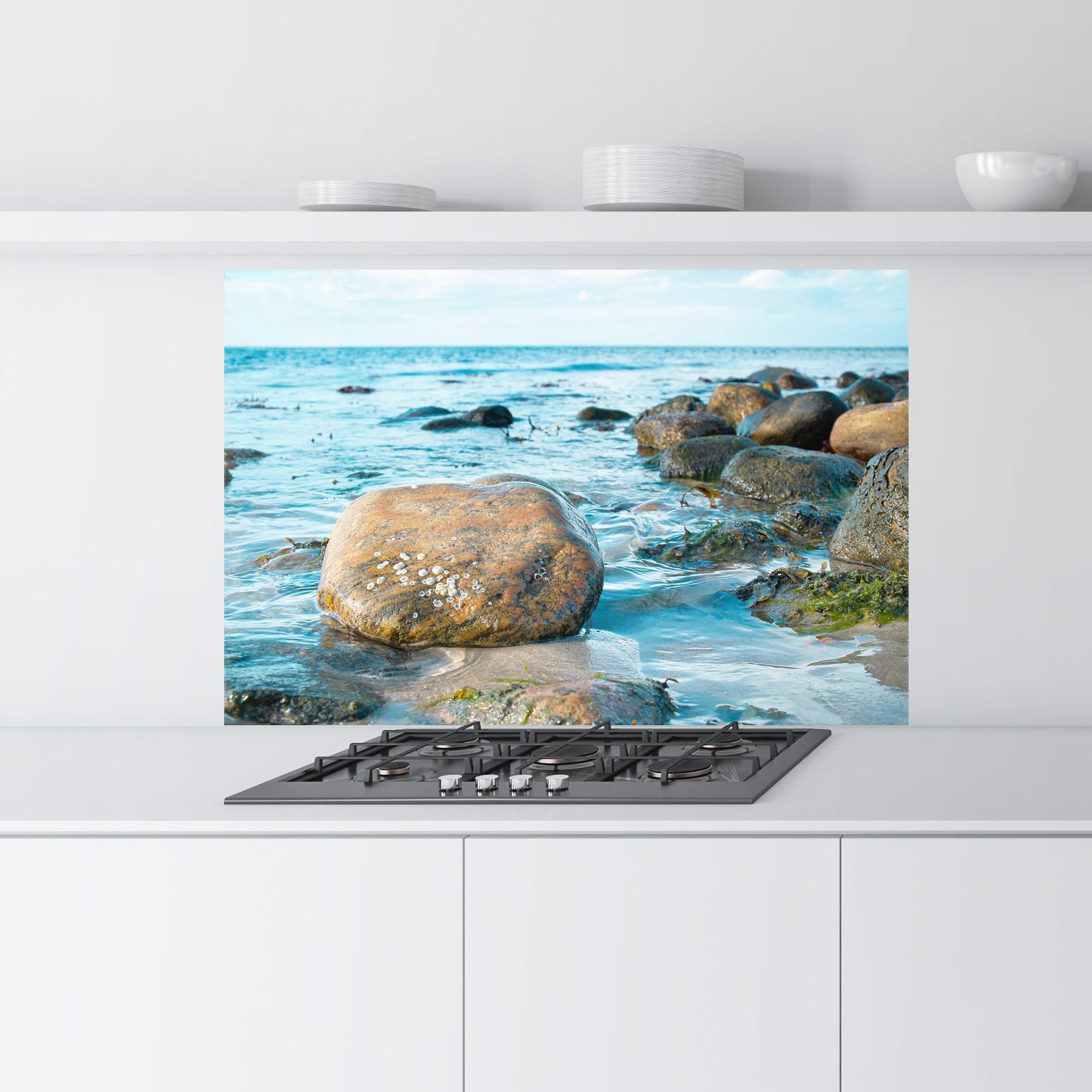 Konyhai üveg hátfal Beach Stones mockup 9