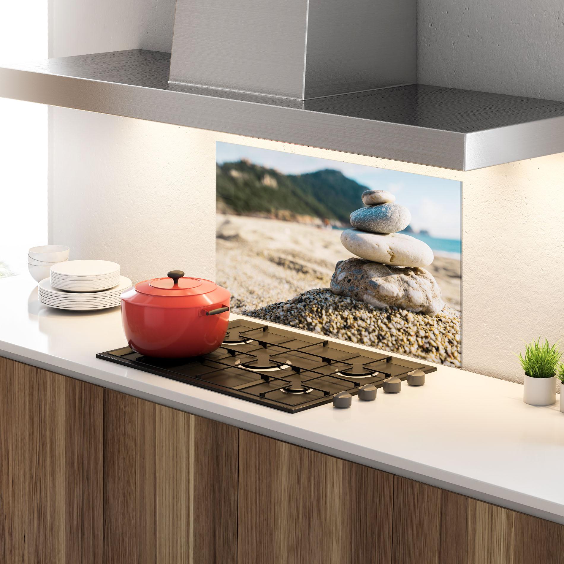 Konyhai üveg hátfal Pyramid Stones Beach mockup 4