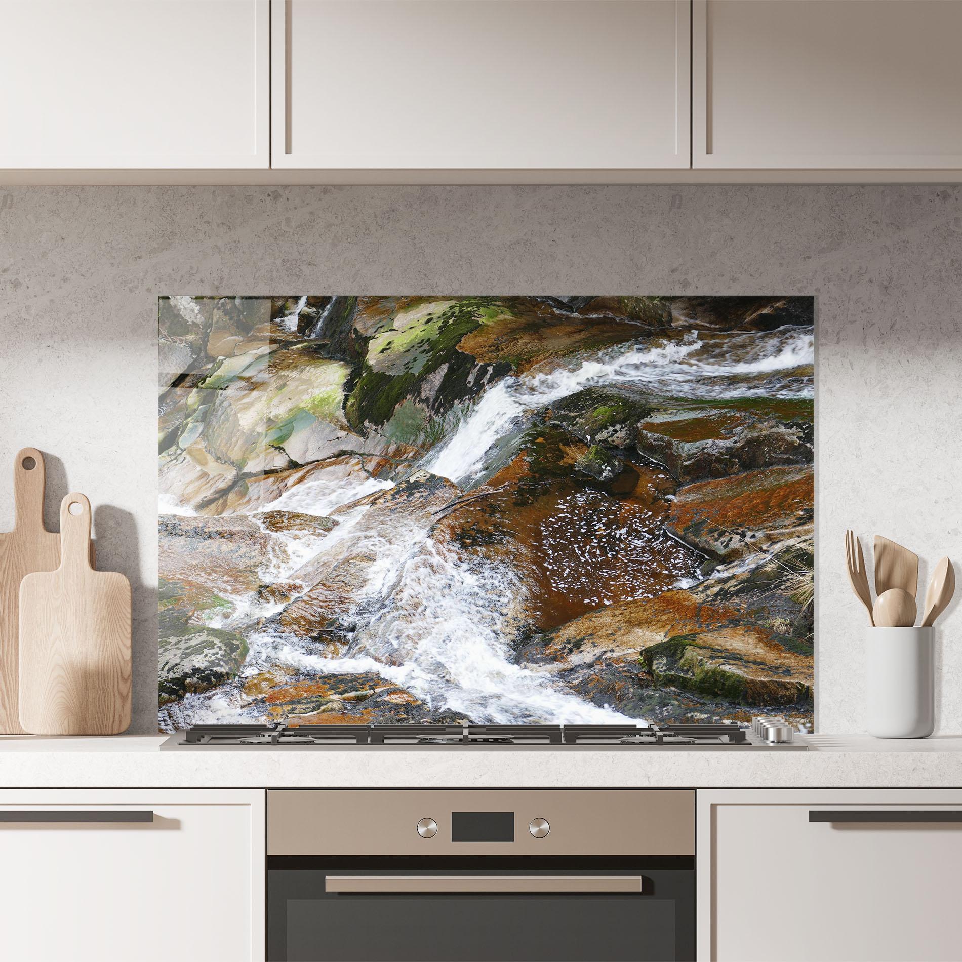 Konyhai üveg hátfal Forest Peace mockup 7