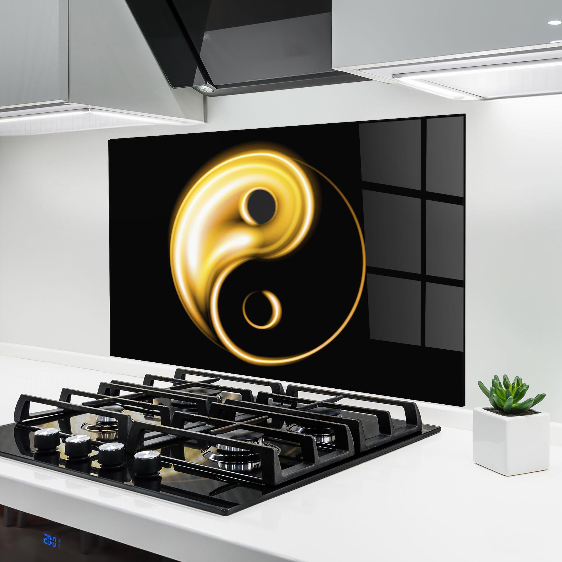 Konyhai üveg hátfal Gold Yinyang mockup 6