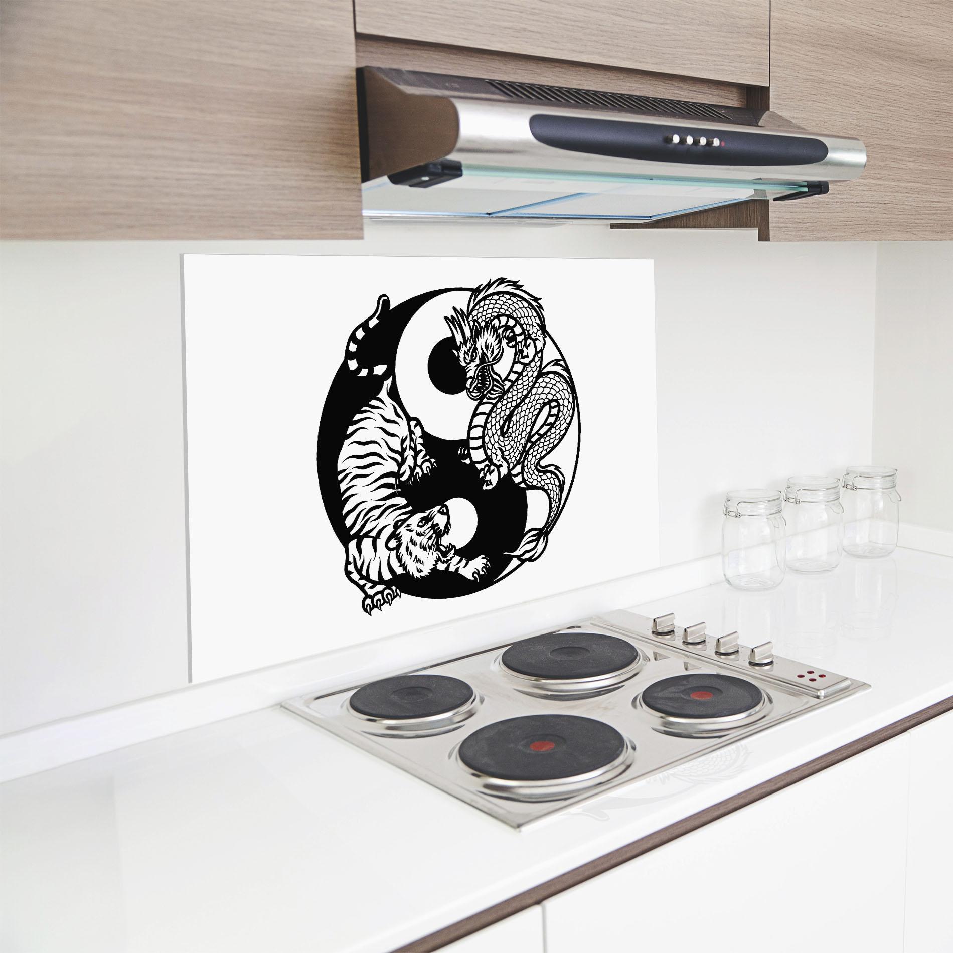 Konyhai üveg hátfal Tiger Dragon Yinyang mockup 8