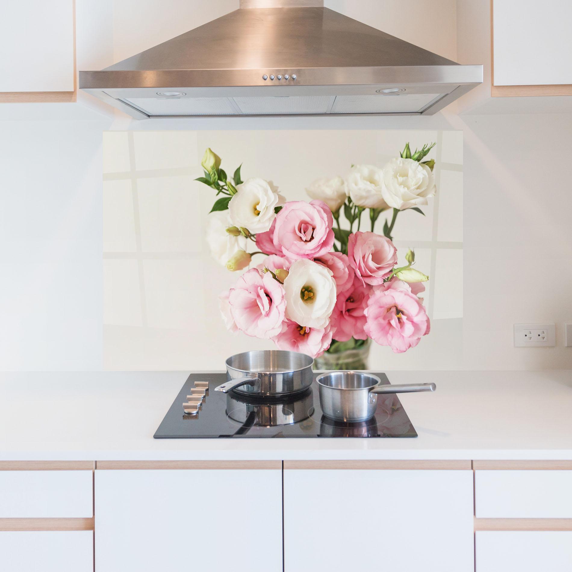 Konyhai üveg hátfal Cute Pink Flowers mockup 5