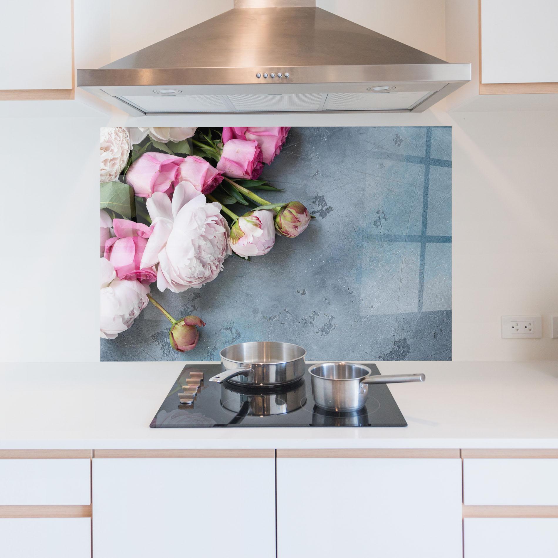Konyhai üveg hátfal Cute Pink Peonies mockup 5