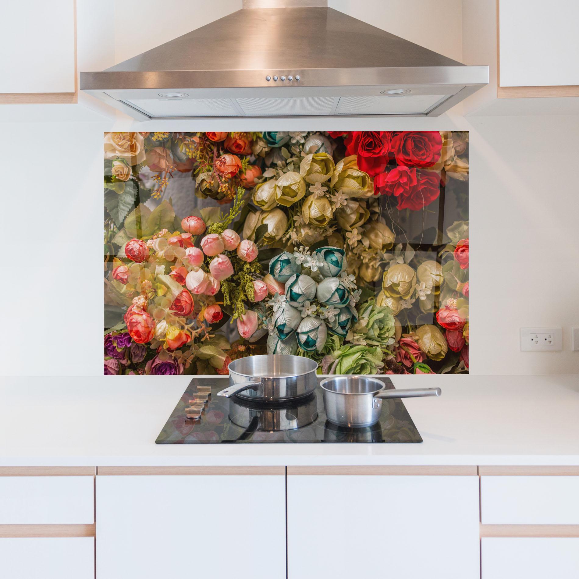 Konyhai üveg hátfal Fake Flowers Wall mockup 5
