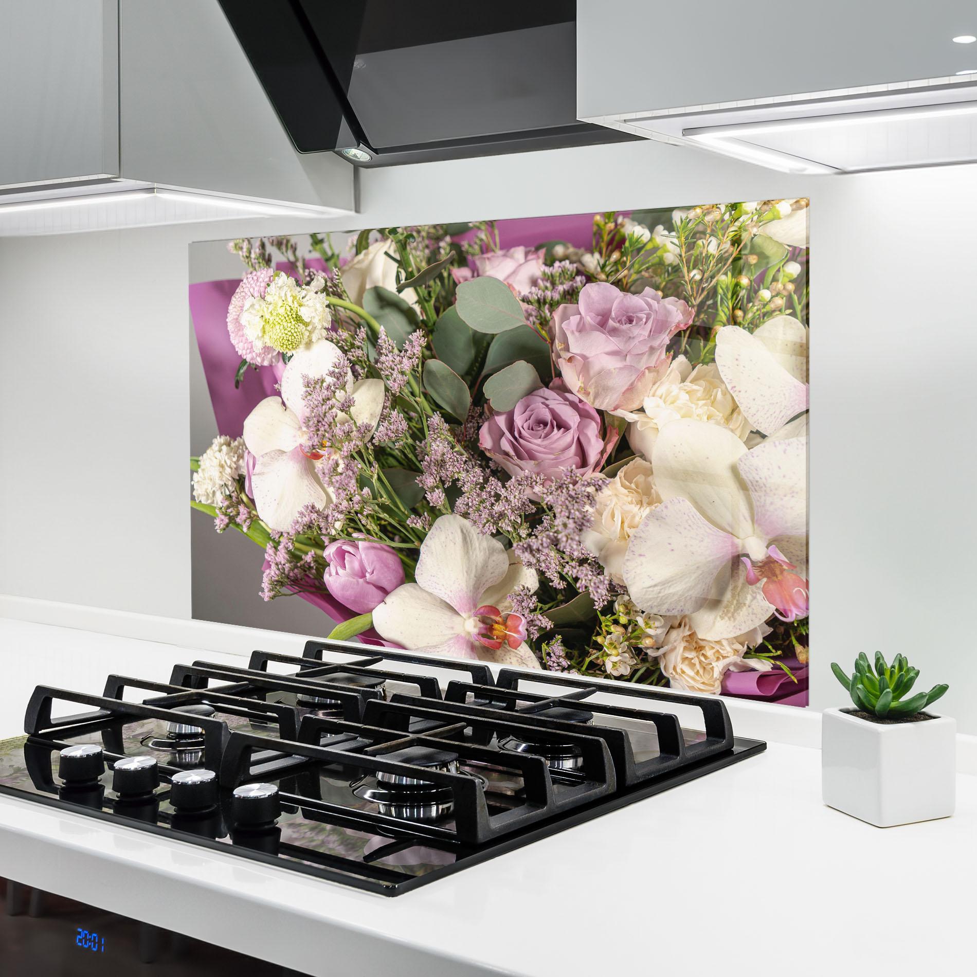Konyhai üveg hátfal Cute Purple Bouquet mockup 6