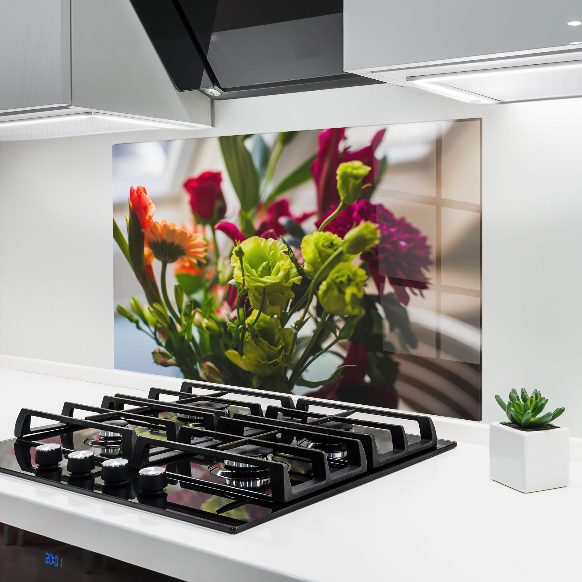 Konyhai üveg hátfal Green Flowers Bouquet mockup 6
