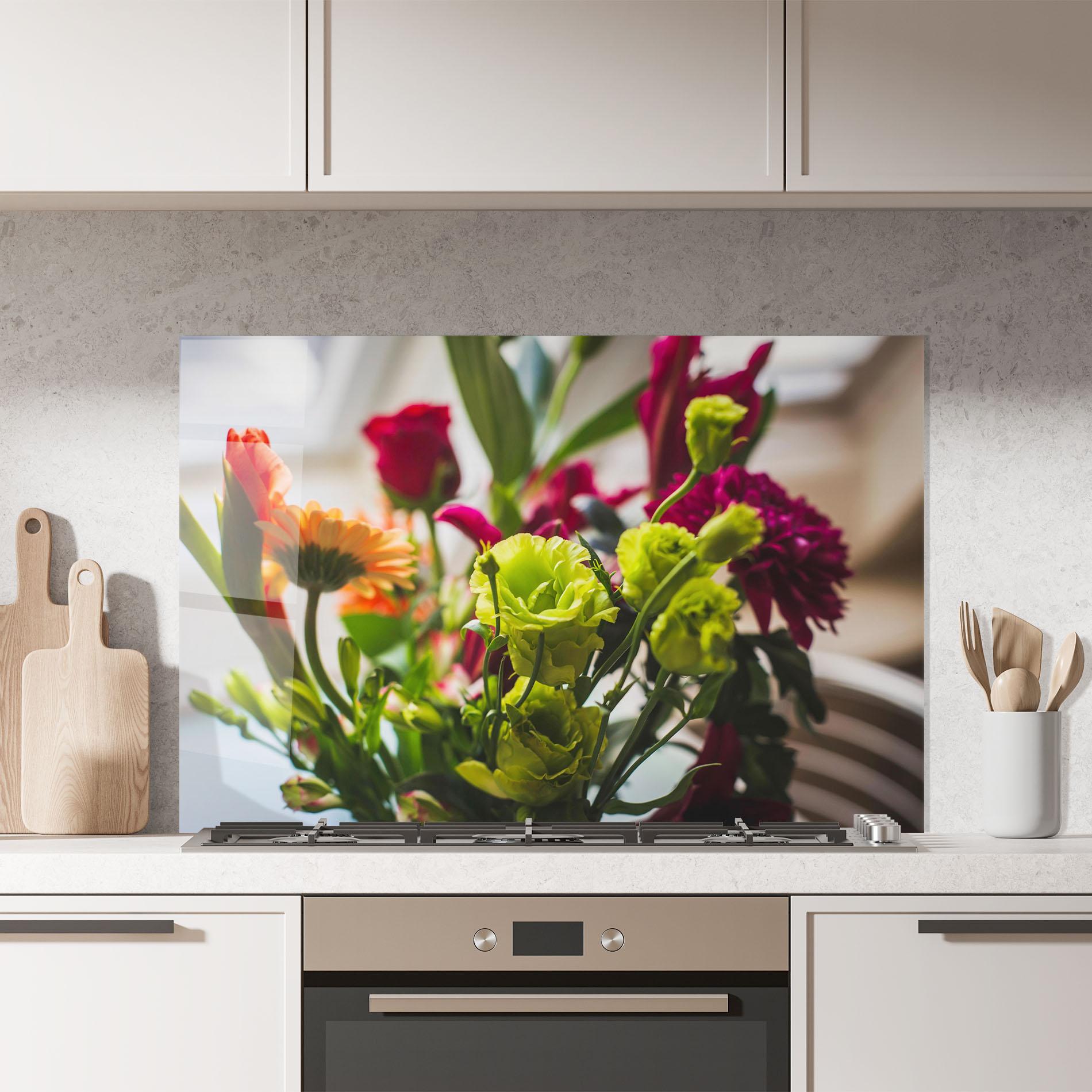 Konyhai üveg hátfal Green Flowers Bouquet mockup 7