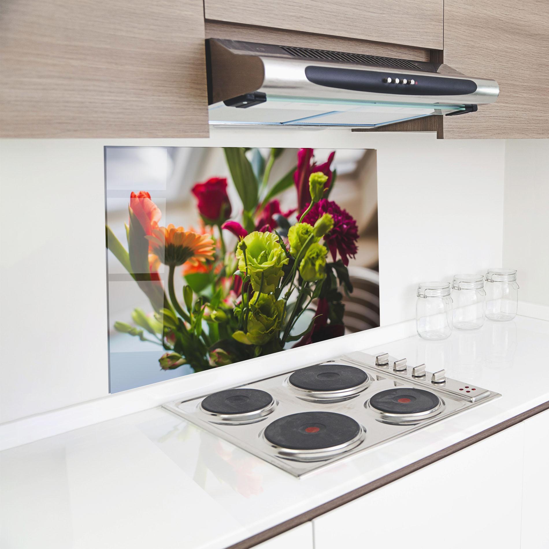 Konyhai üveg hátfal Green Flowers Bouquet mockup 8