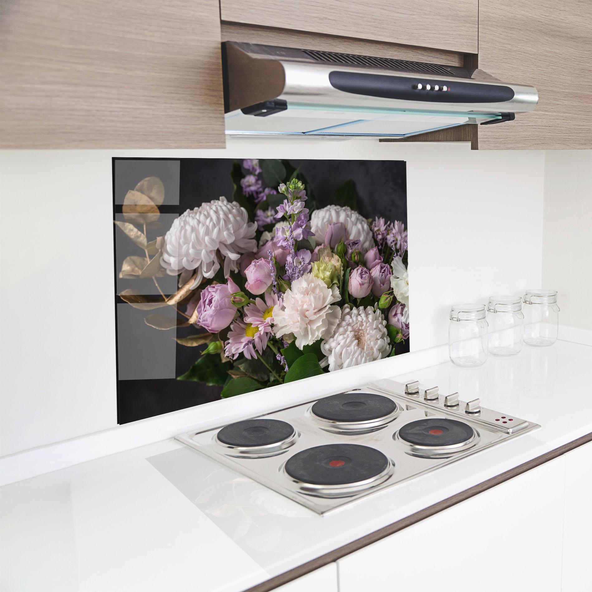 Konyhai üveg hátfal Pastel Purple Bouquet mockup 8