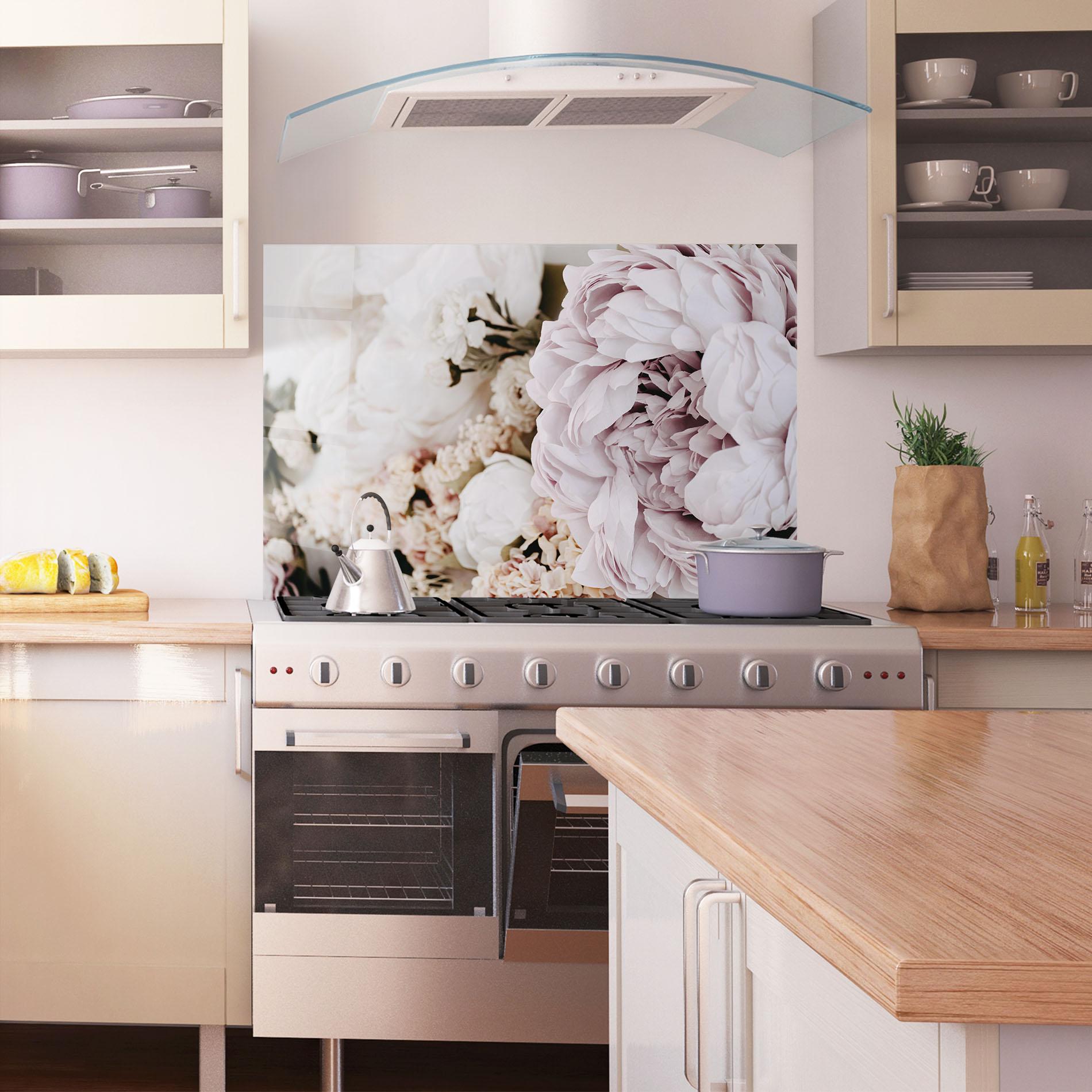 Konyhai üveg hátfal Grey Peony Bouquet mockup 1