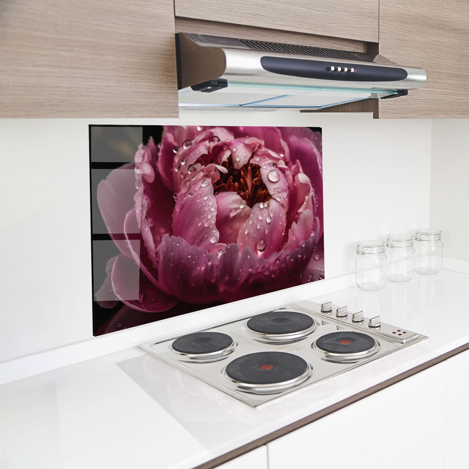 Konyhai üveg hátfal Peony Close Up After Rain mockup 8