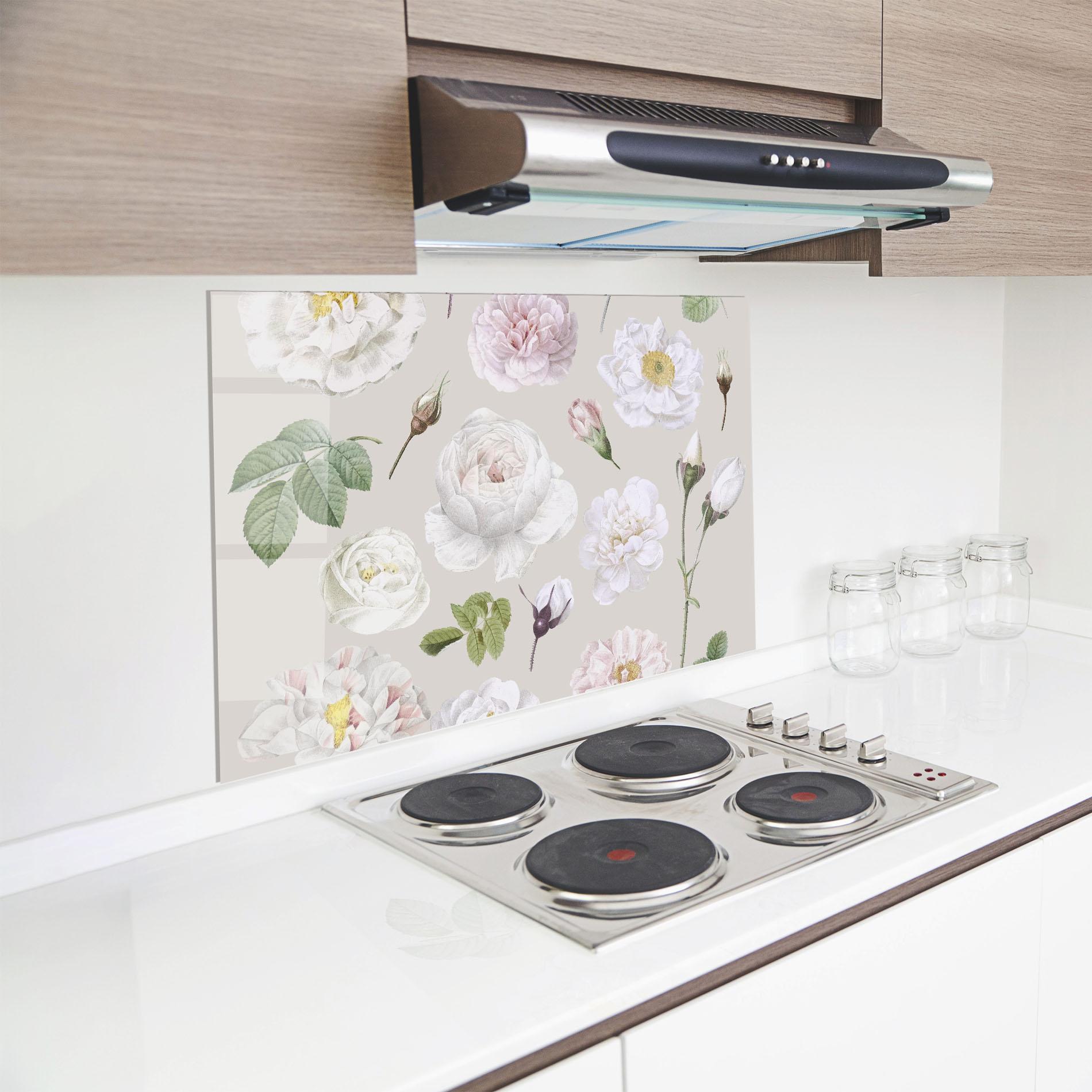 Konyhai üveg hátfal White Peony On Cream mockup 8