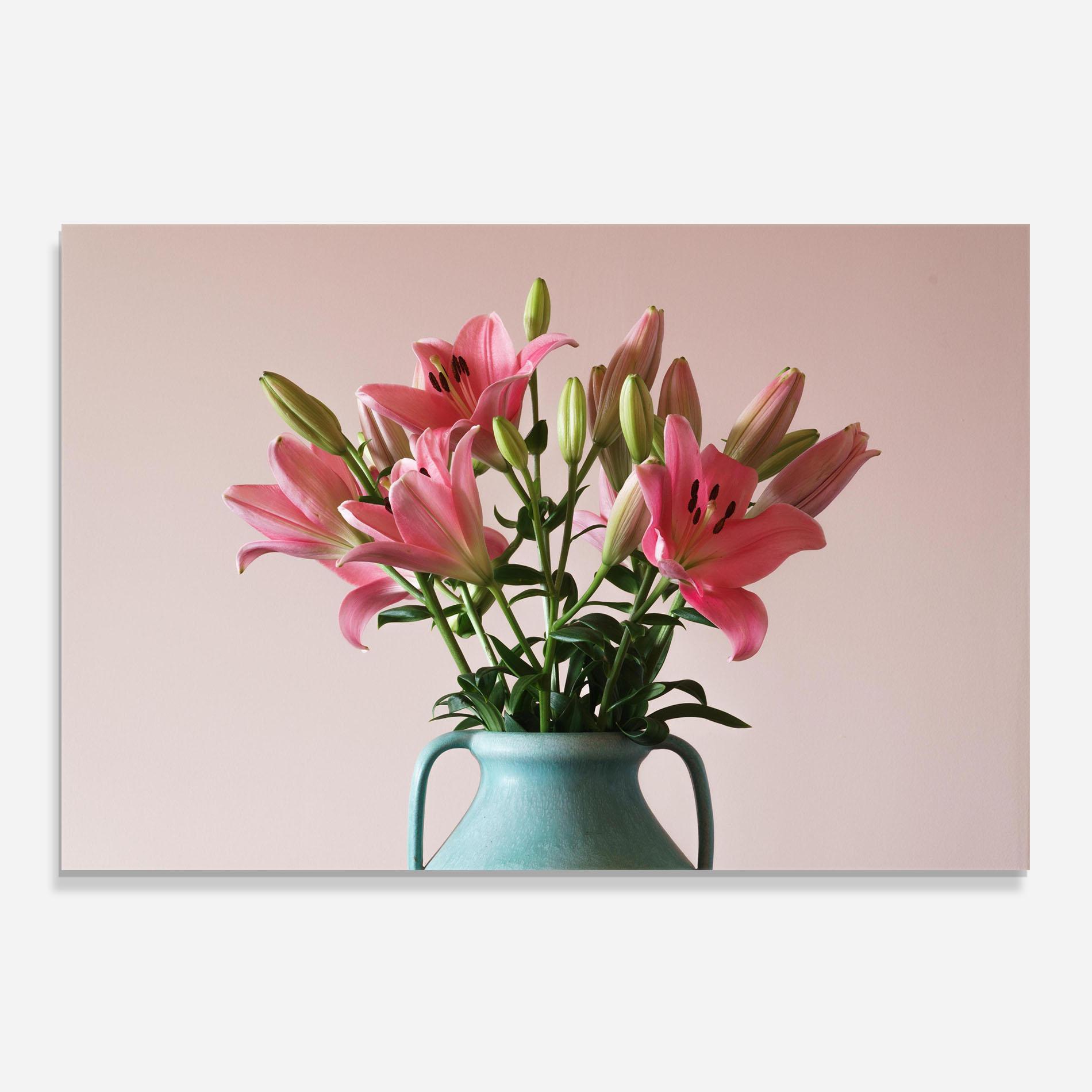 Konyhai üveg hátfal Pink Lily In Vase mockup 0