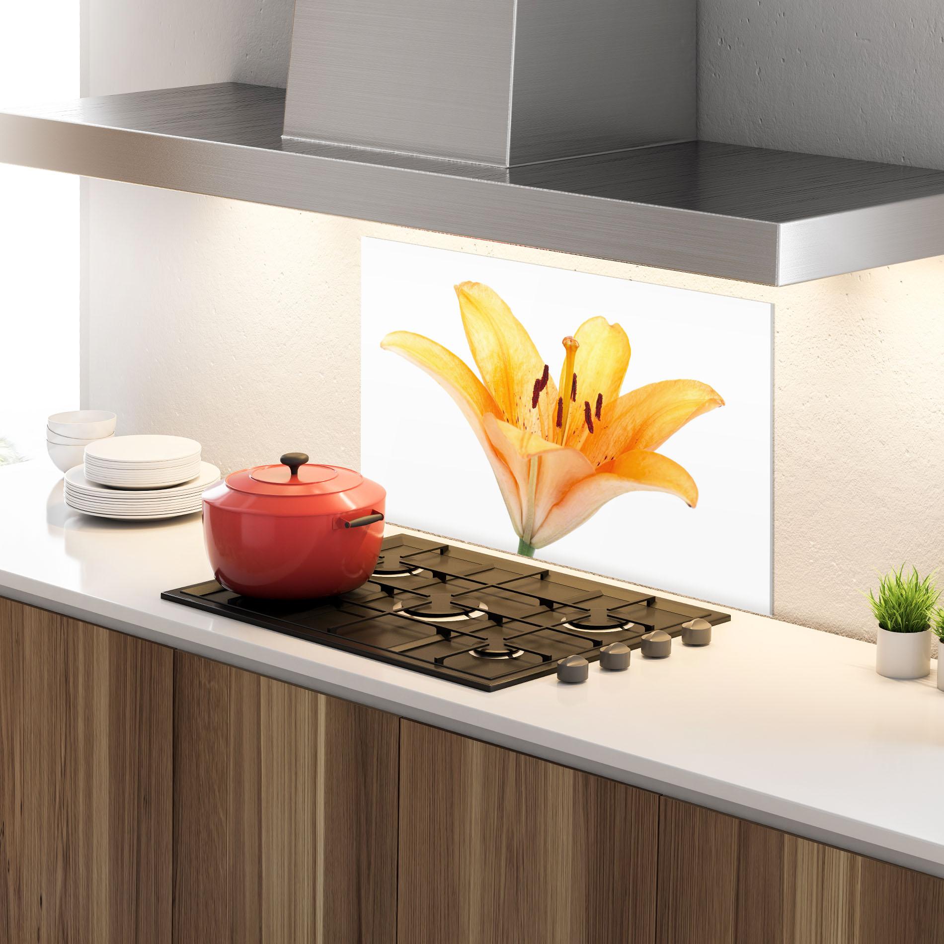 Konyhai üveg hátfal Yellow With Orange Lily mockup 4