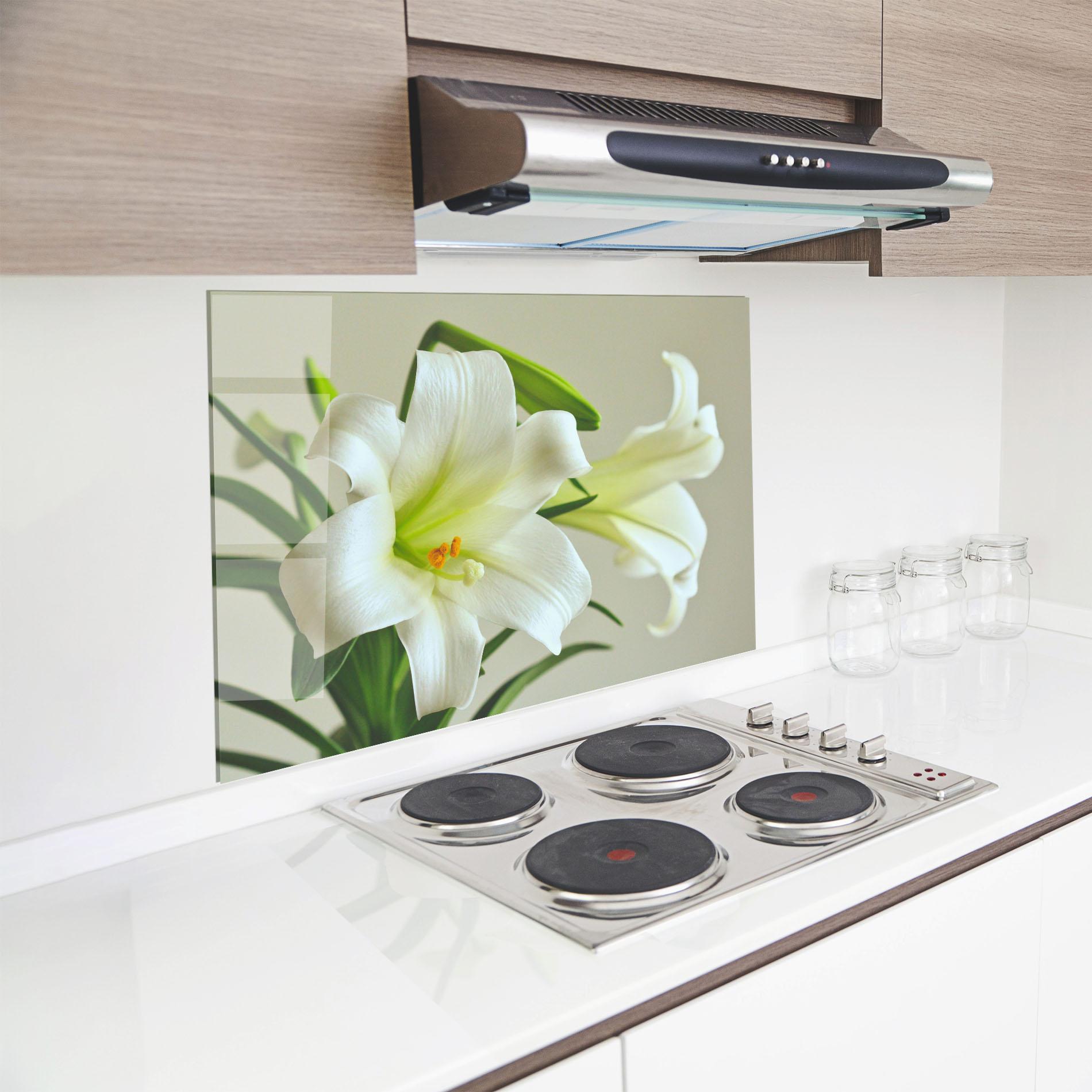 Konyhai üveg hátfal Green Lily mockup 8