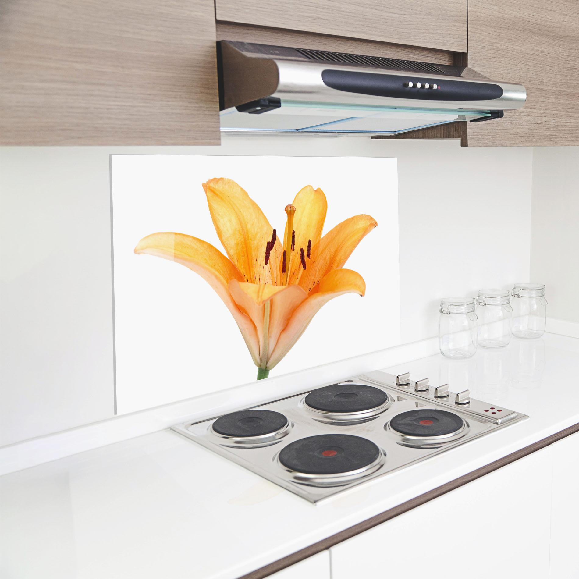 Konyhai üveg hátfal Yellow With Orange Lily mockup 8