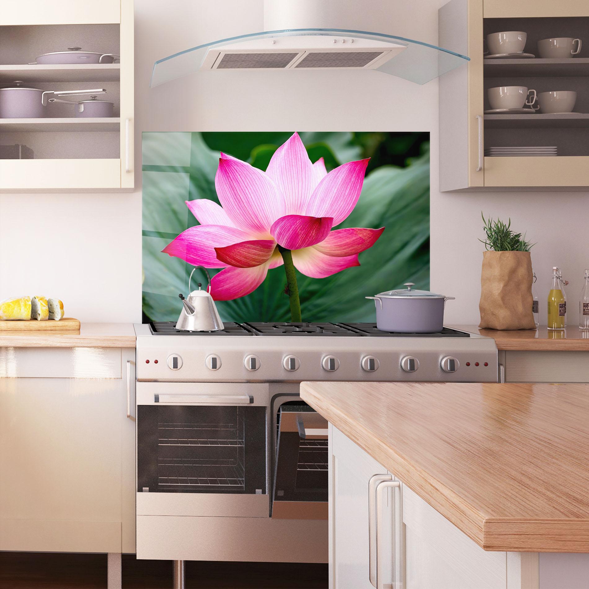 Konyhai üveg hátfal Beautiful Pink Exotic mockup 1